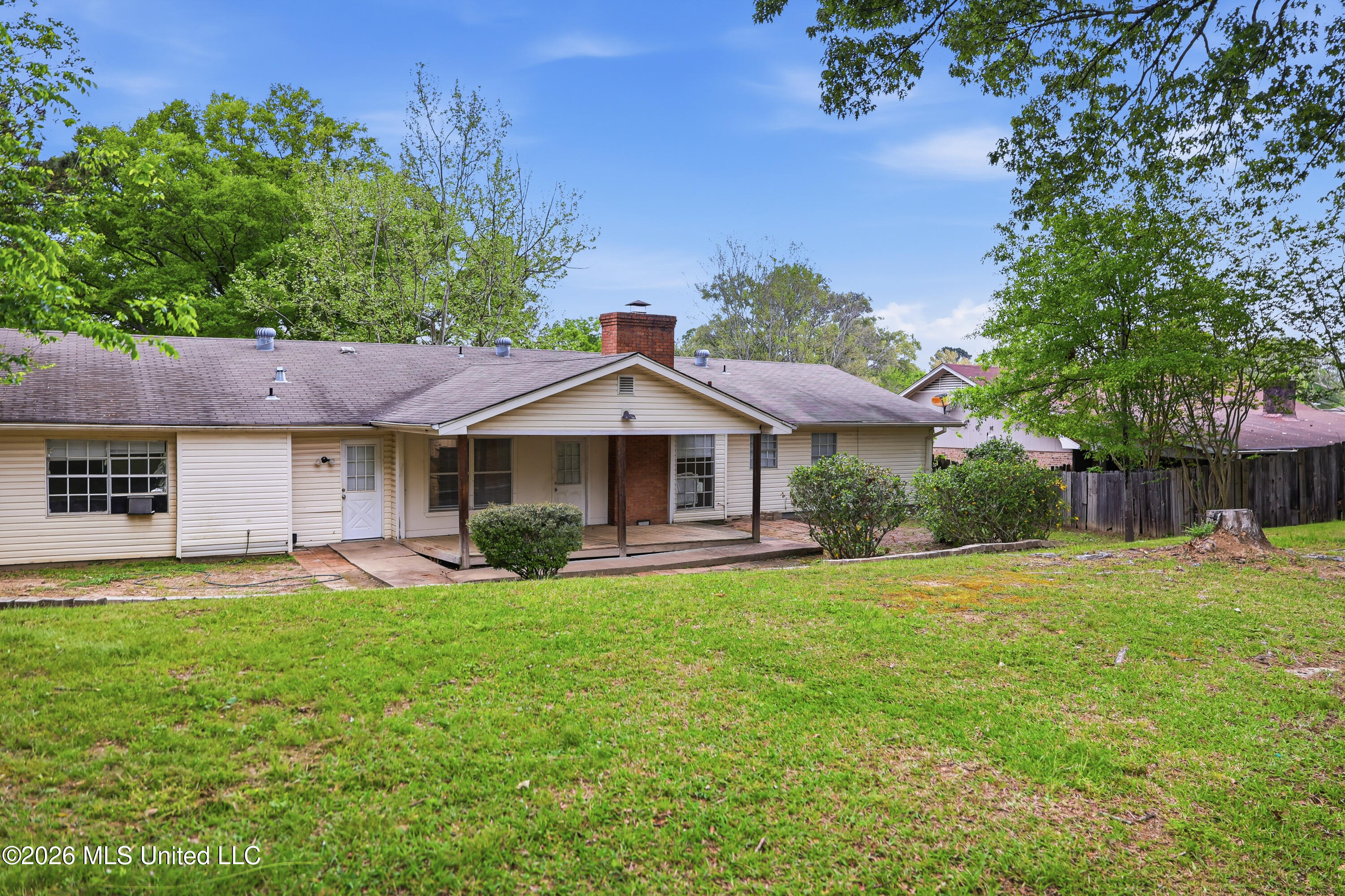 1206 Cliffdale Drive Property Photo 18
