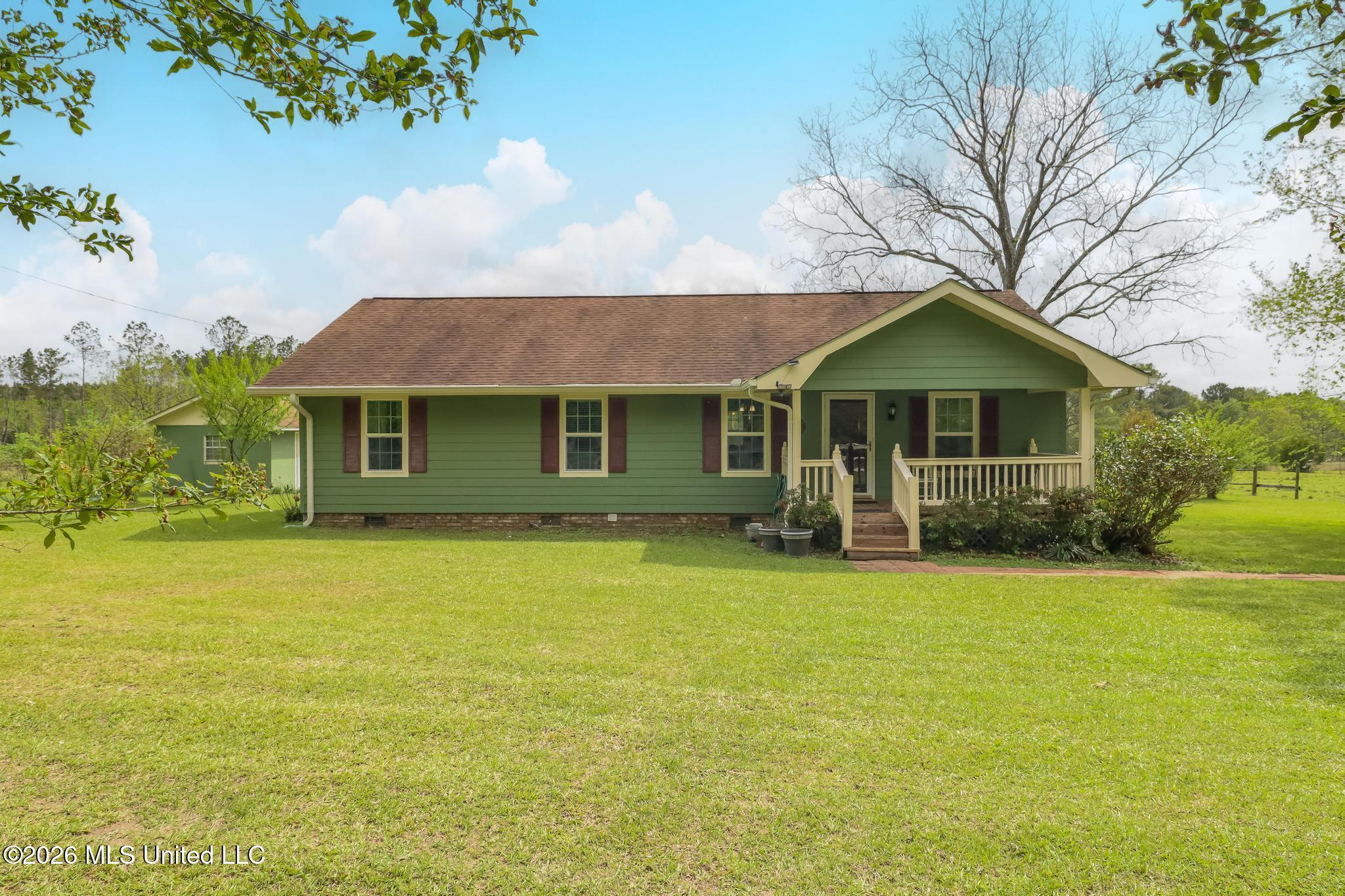 395 Fairley Road Property Photo 1