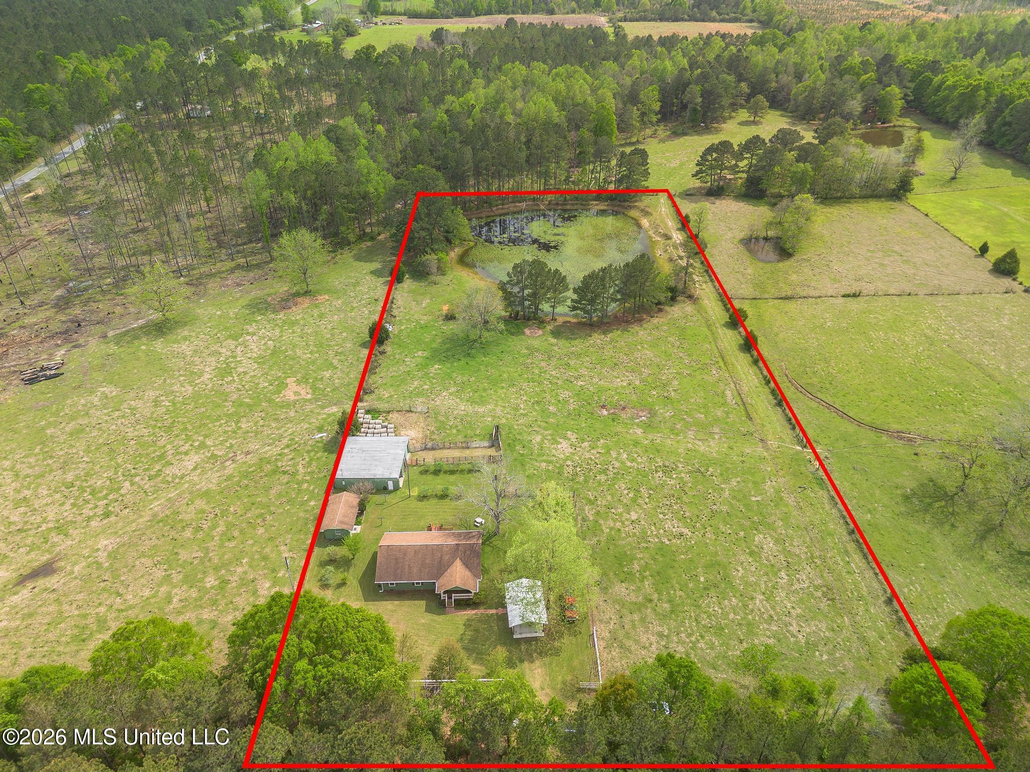 395 Fairley Road Property Photo 8