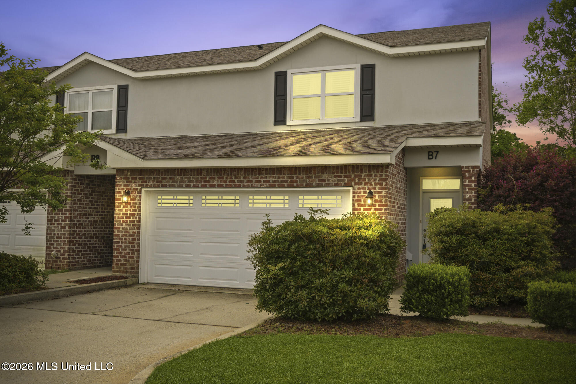 2830 Palmer Drive Property Photo 1