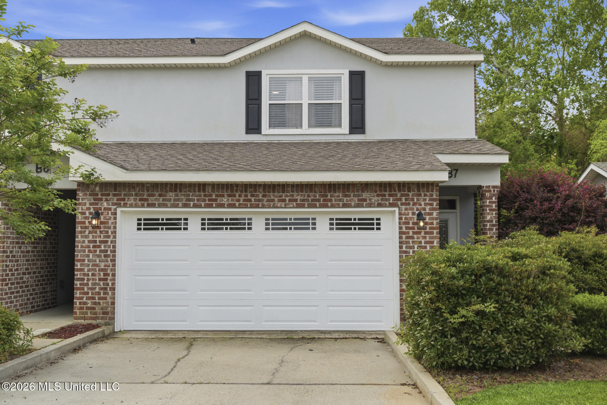 2830 Palmer Drive Property Photo 2