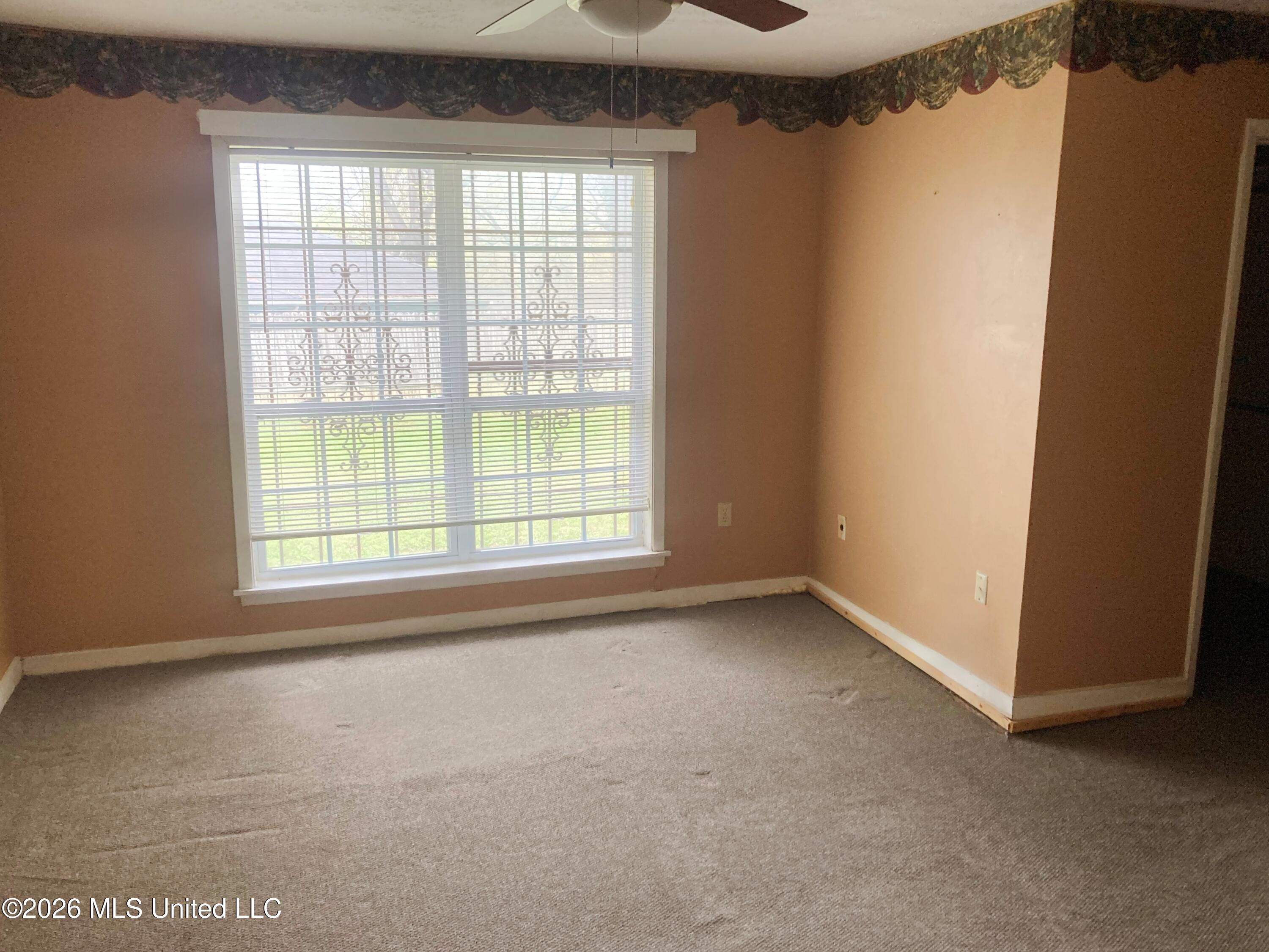 120 Richview Place Property Photo 6