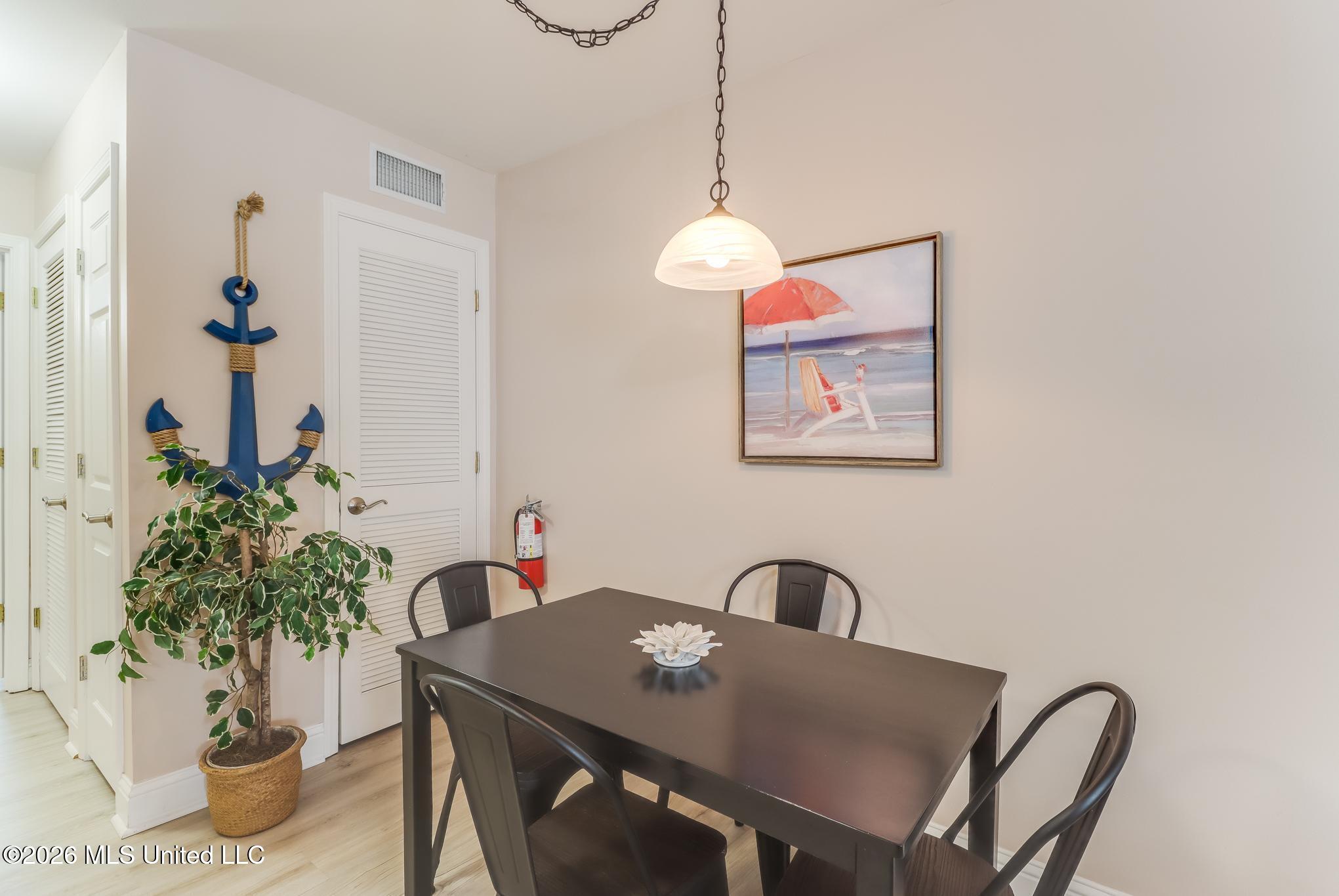 1664 Beach Boulevard Property Photo 6