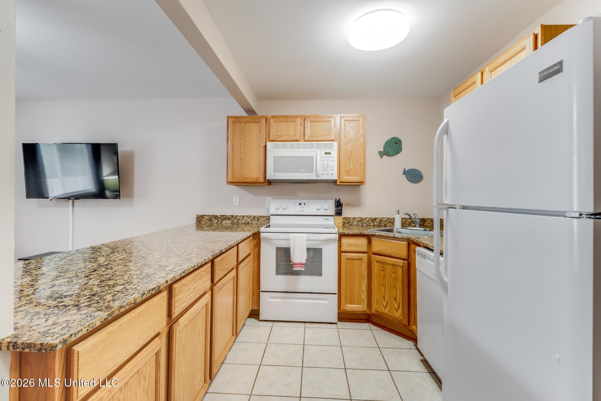 1664 Beach Boulevard Property Photo 7