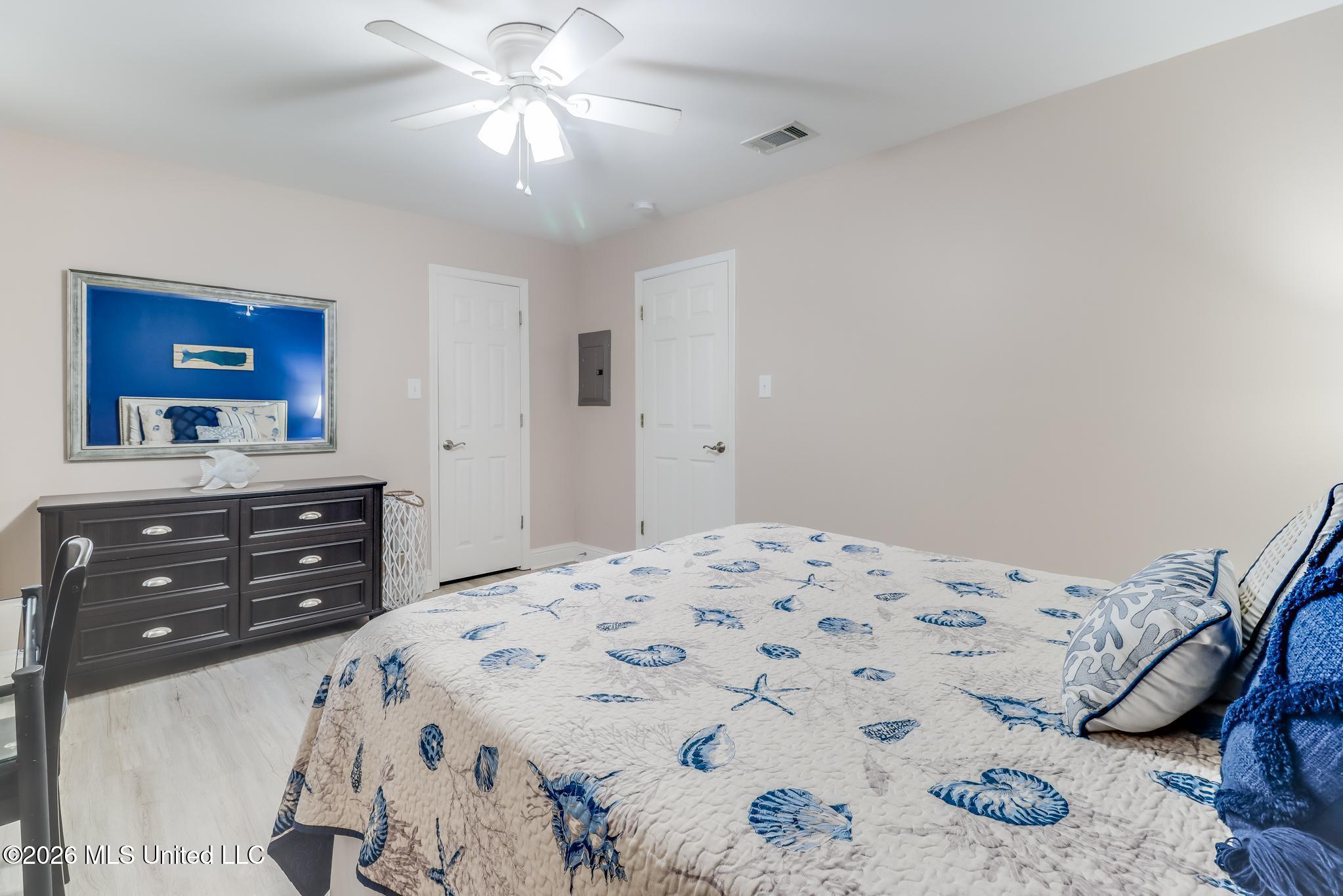 1664 Beach Boulevard Property Photo 12