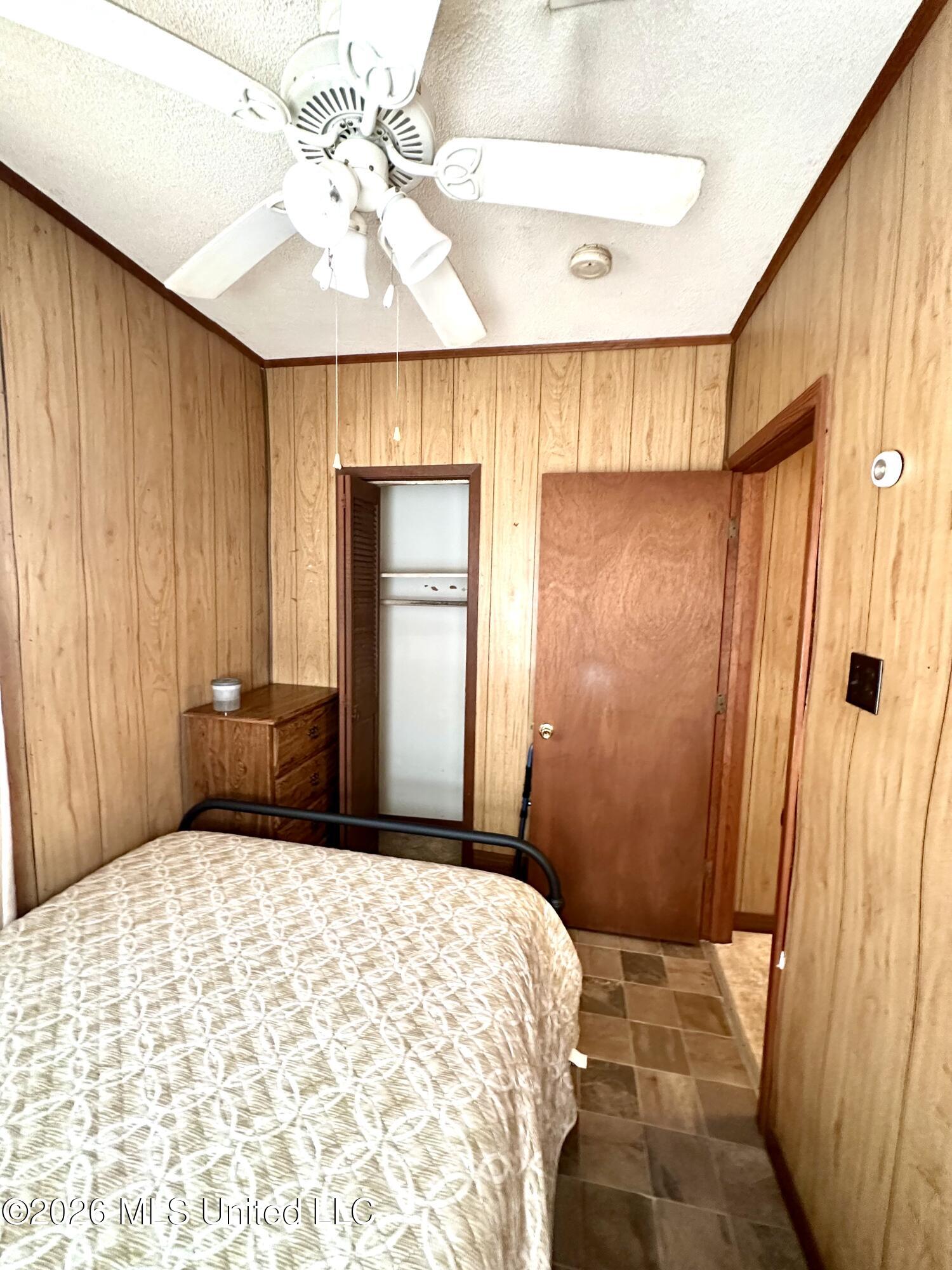 313 Josephine Street Property Photo 15