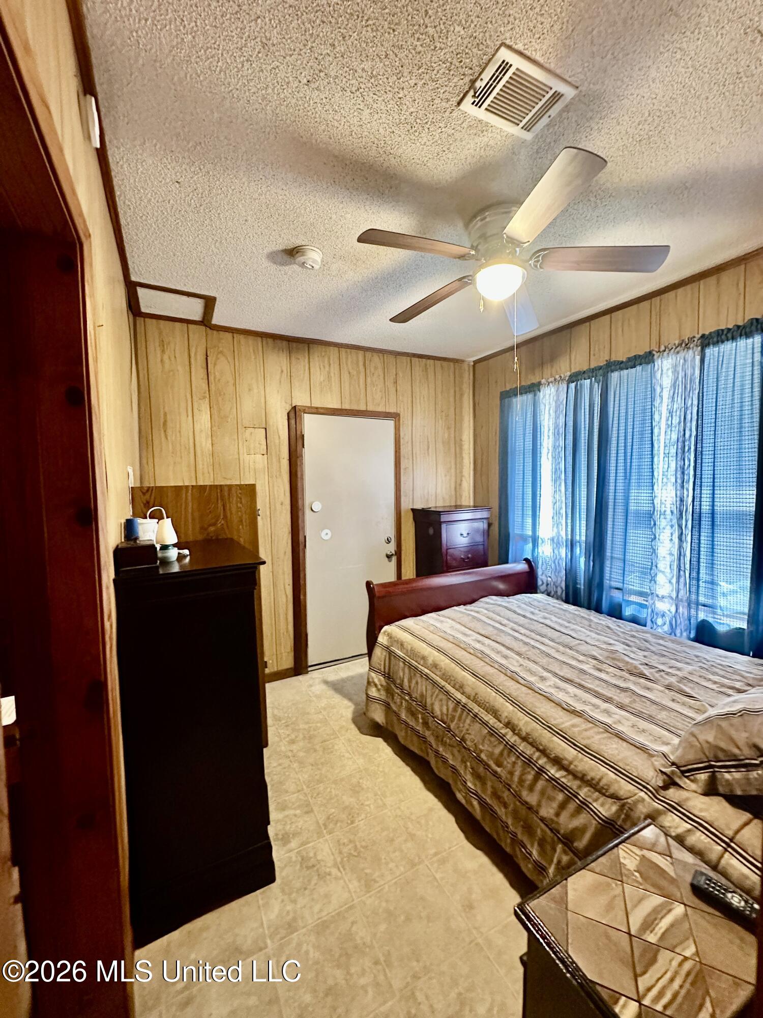313 Josephine Street Property Photo 17