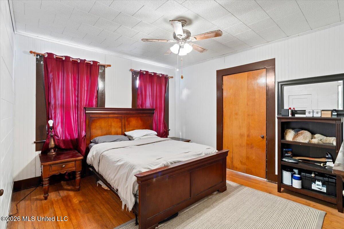 172 Holmes Street Property Photo 10