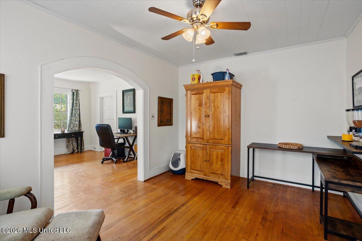 172 Holmes Street Property Photo 16