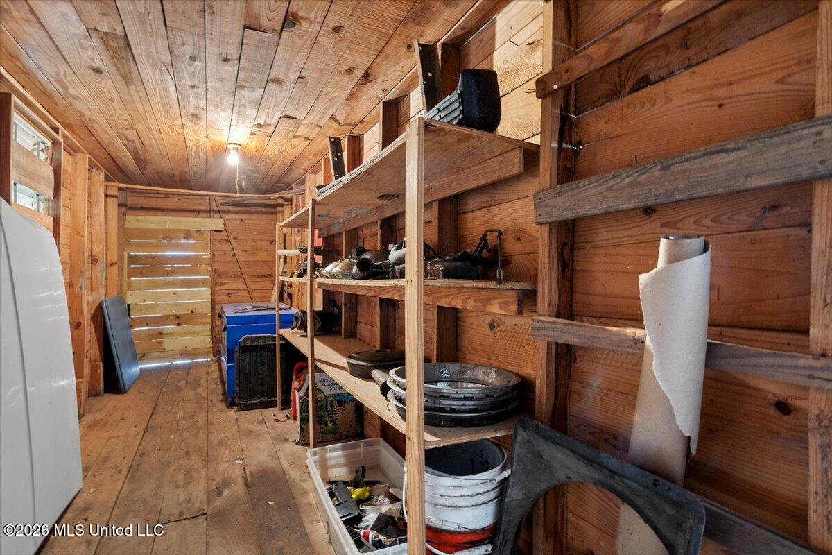 172 Holmes Street Property Photo 31