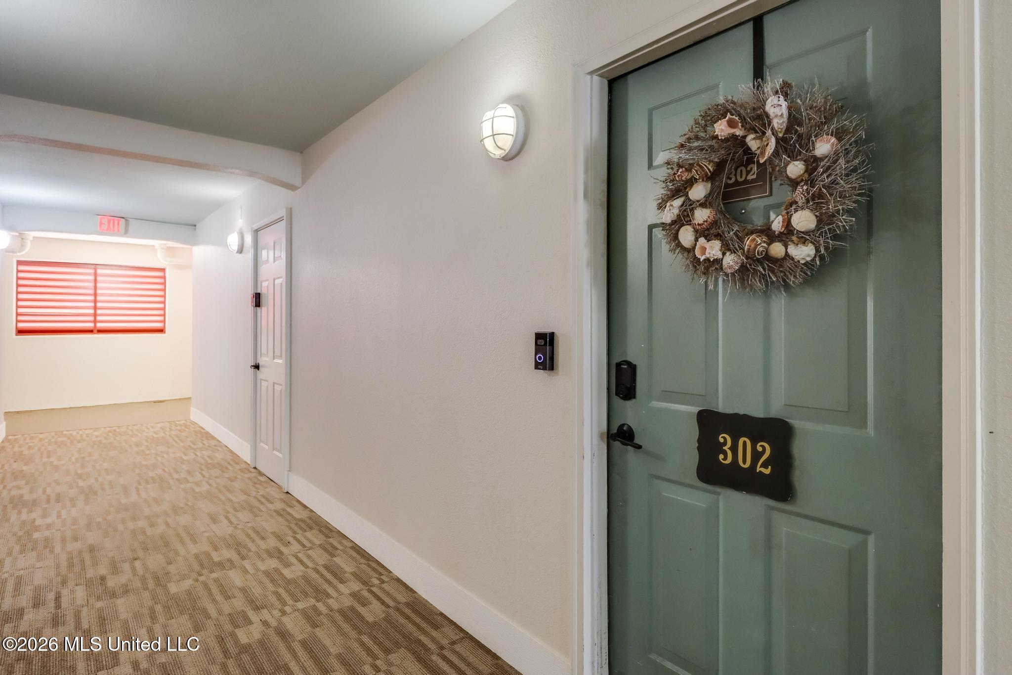 2046 Beach Boulevard Property Photo 4