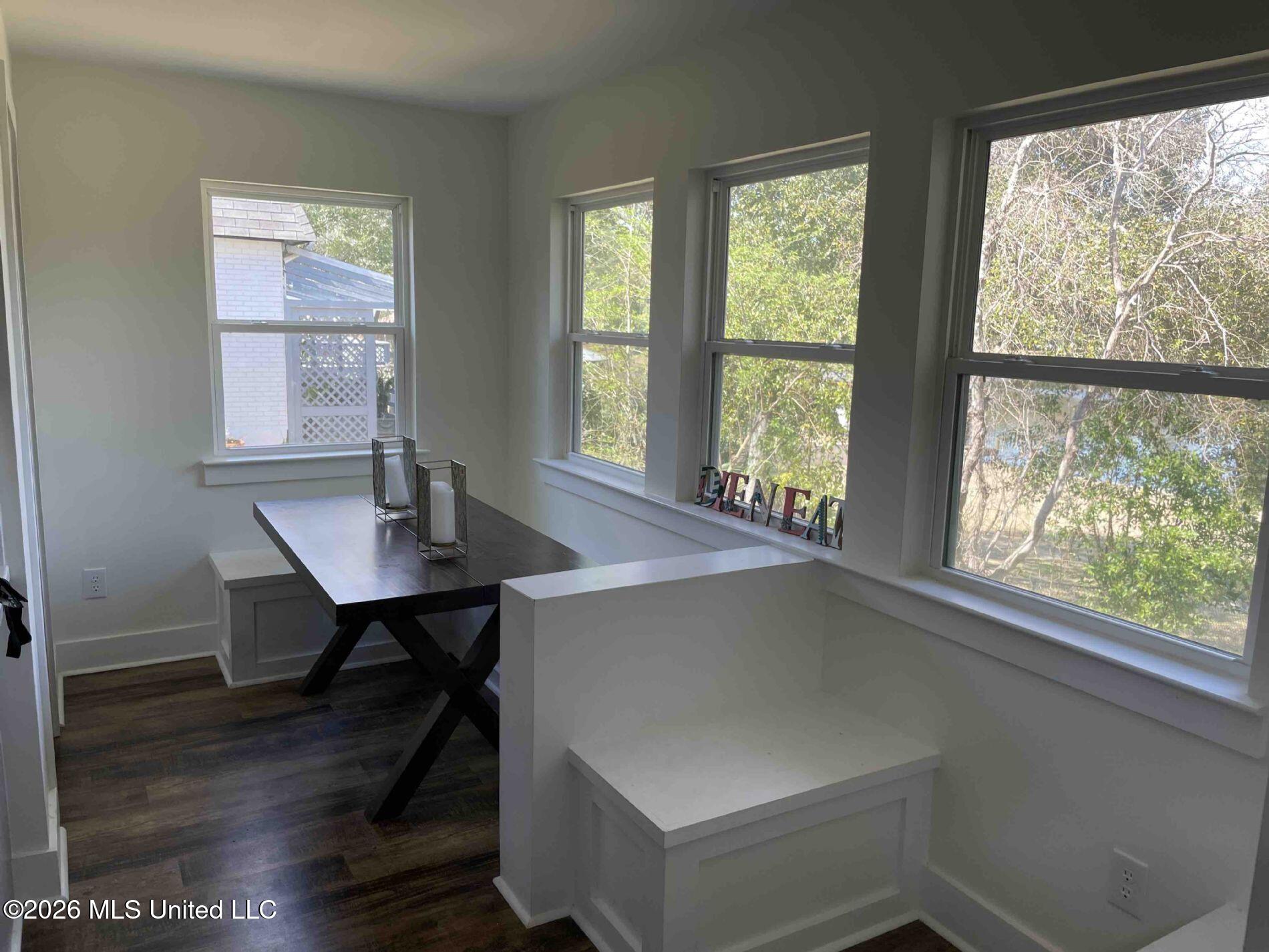 13704 Windlo Circle Property Photo 13