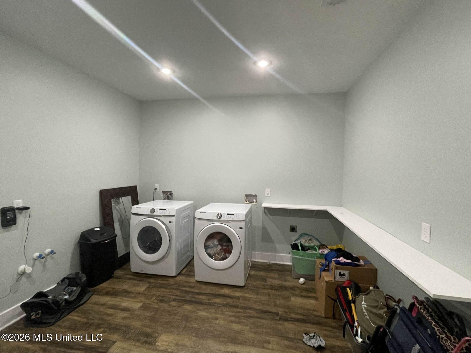 13704 Windlo Circle Property Photo 25