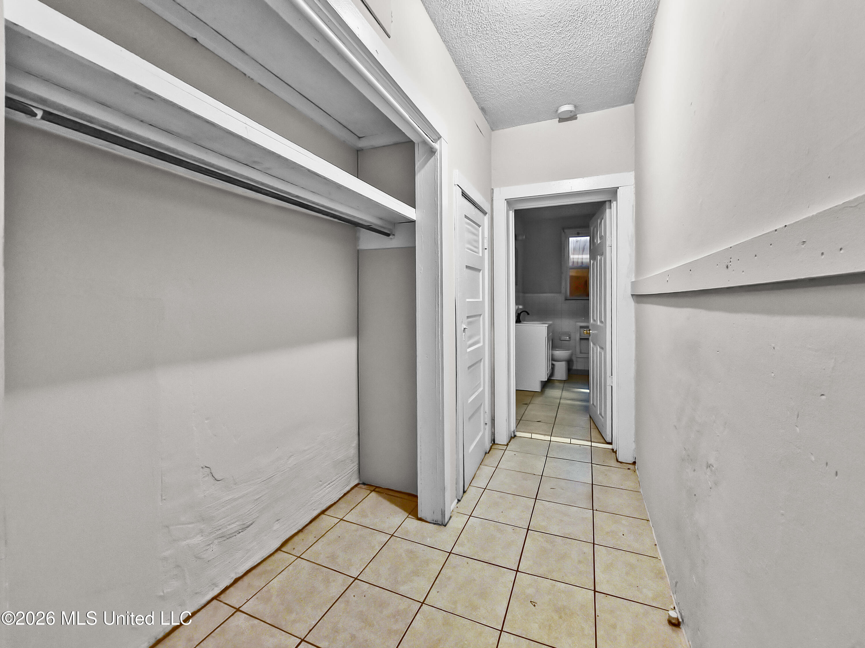 2817 Broadmoor Place Property Photo 16