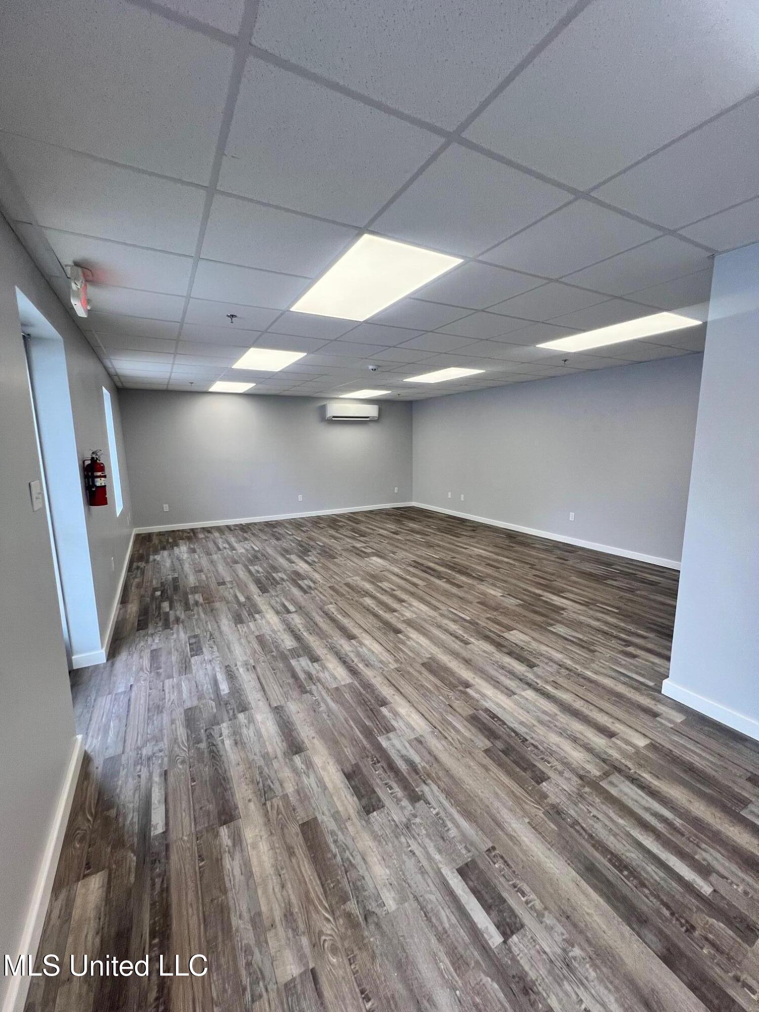 16275 Landon Road Property Photo 3