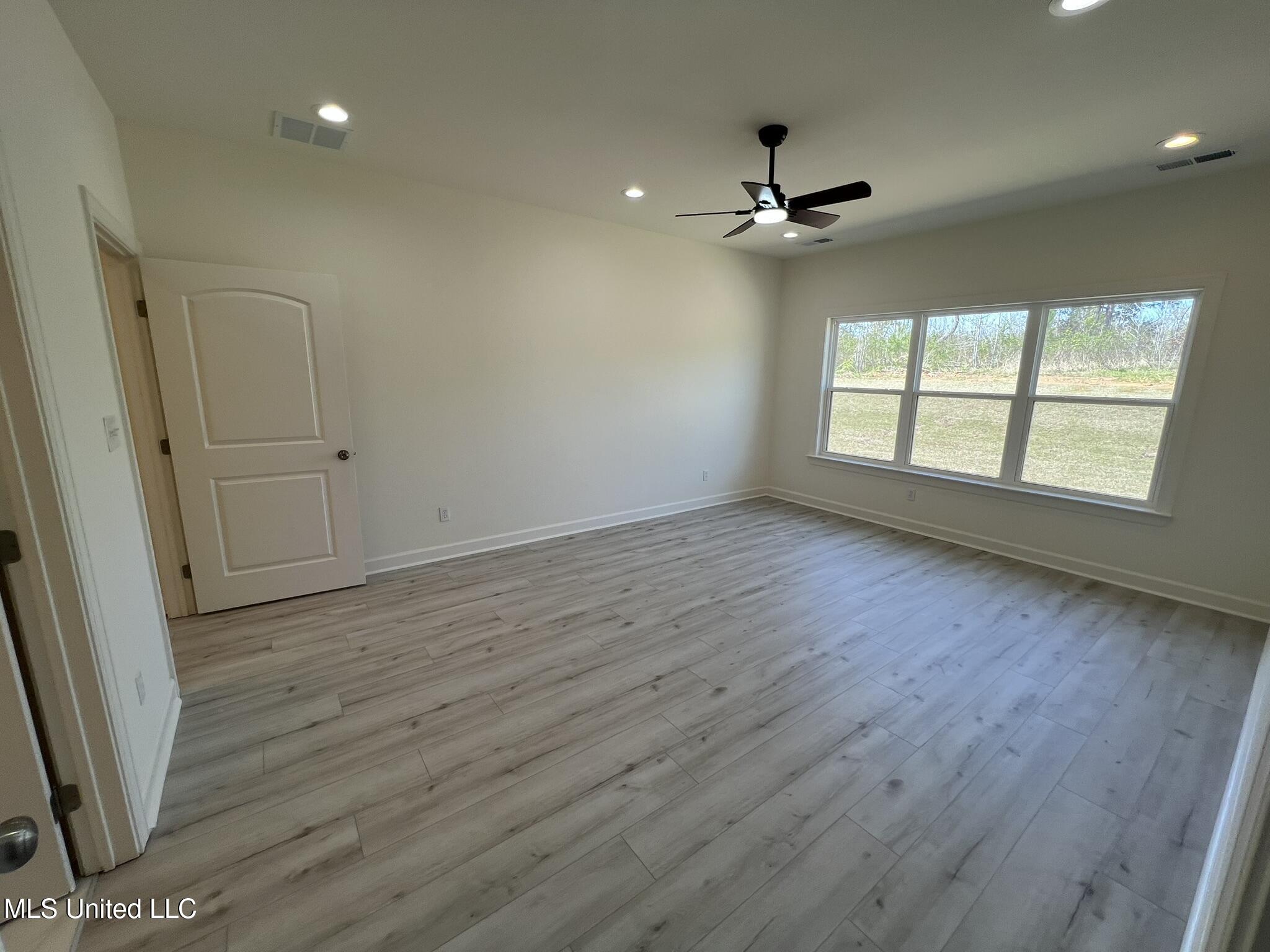 290 Poplar Lane Property Photo 15