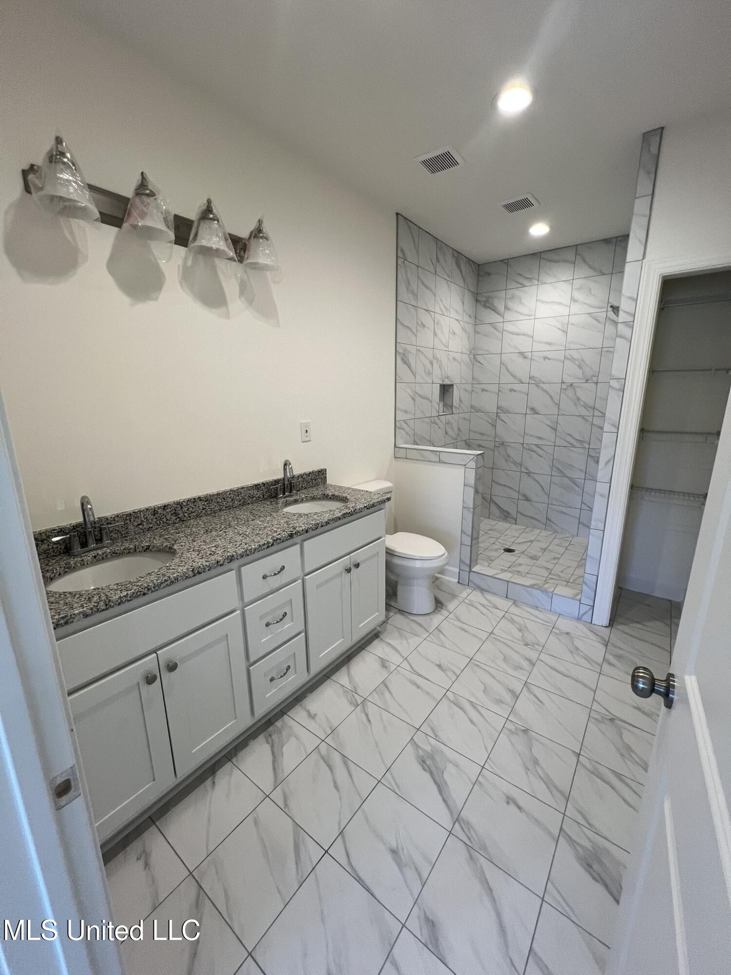 290 Poplar Lane Property Photo 16