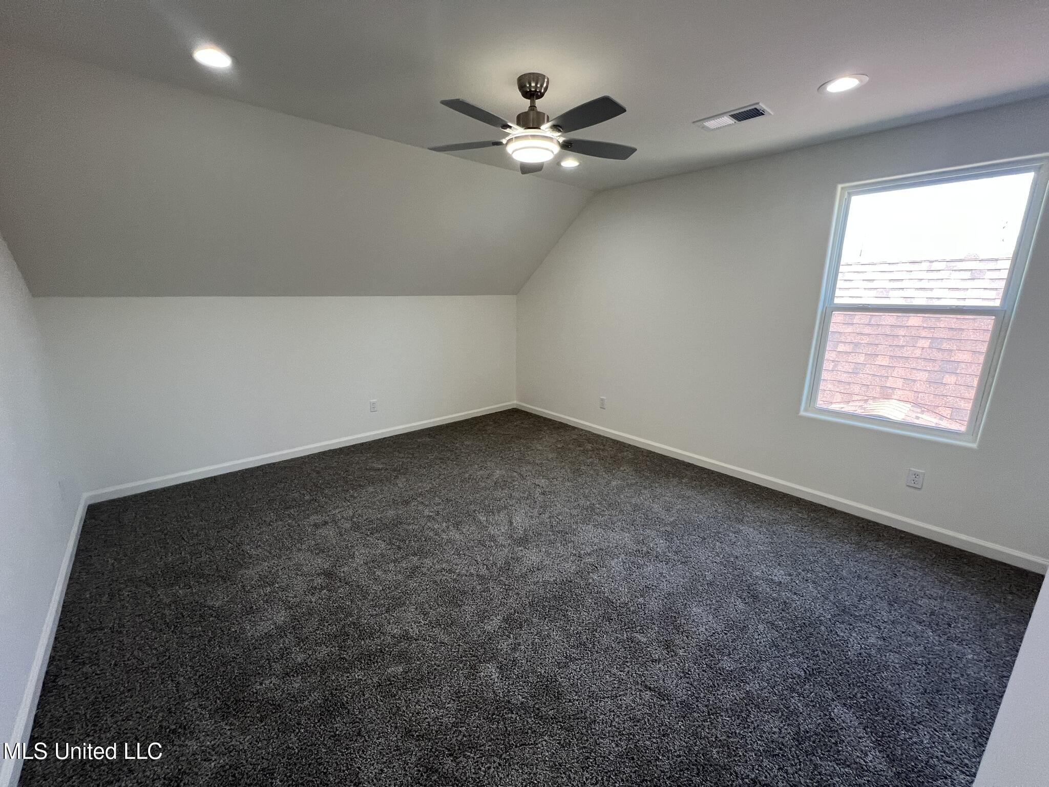 290 Poplar Lane Property Photo 25