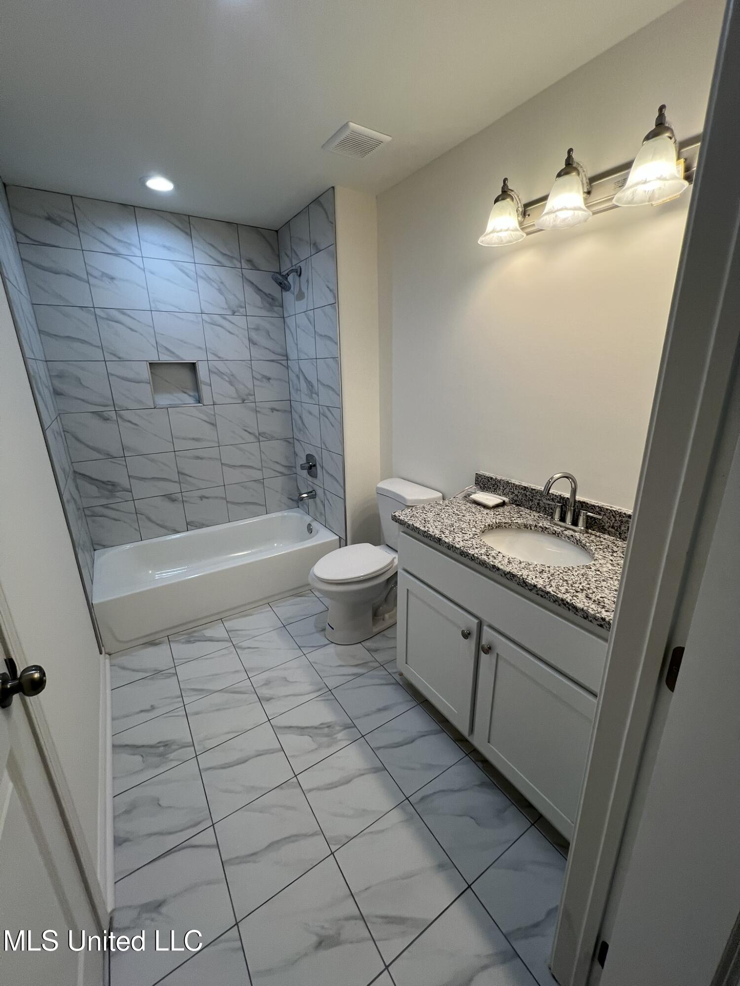 290 Poplar Lane Property Photo 26