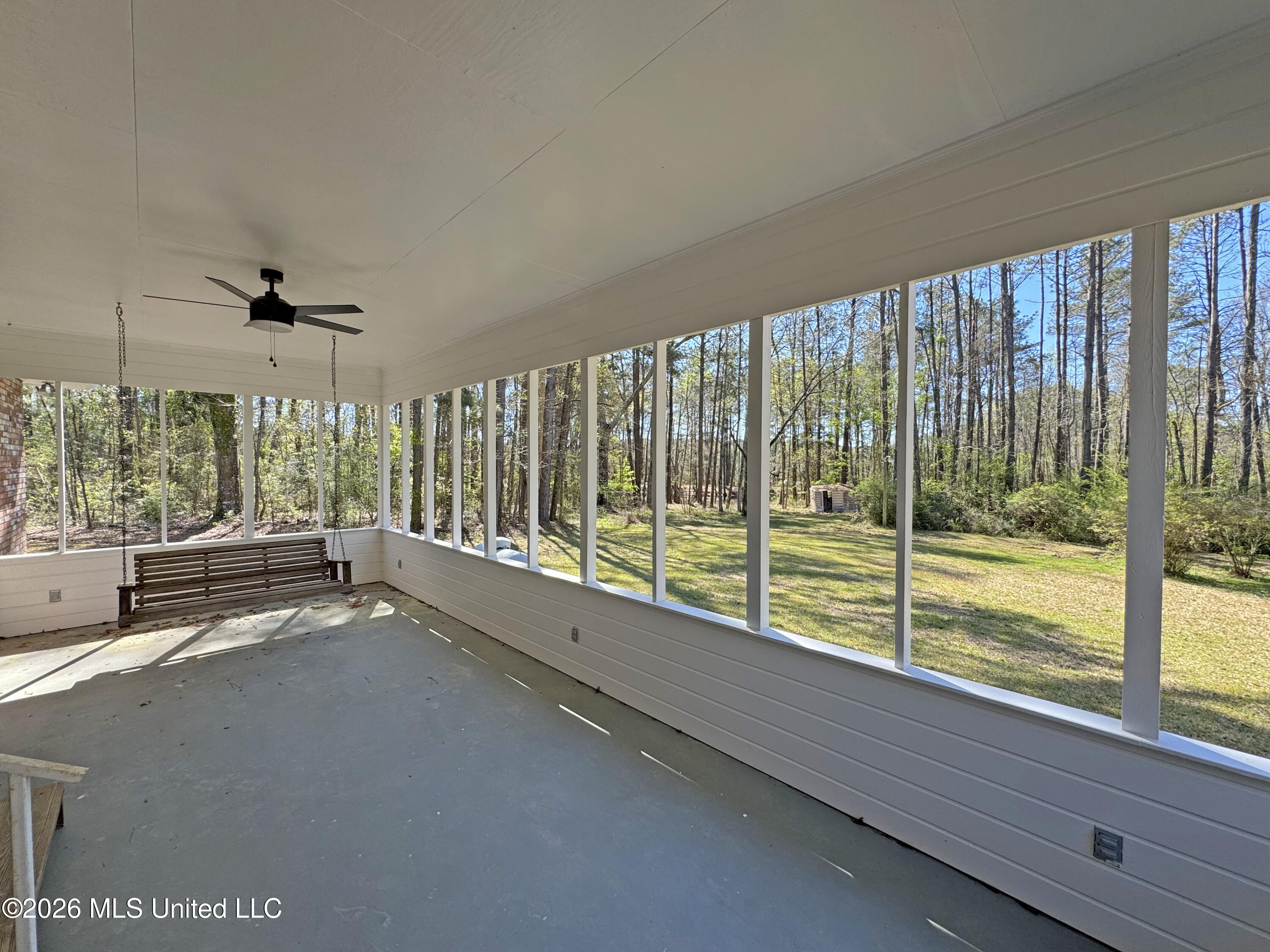 2434 Se Highway 583 Property Photo 6