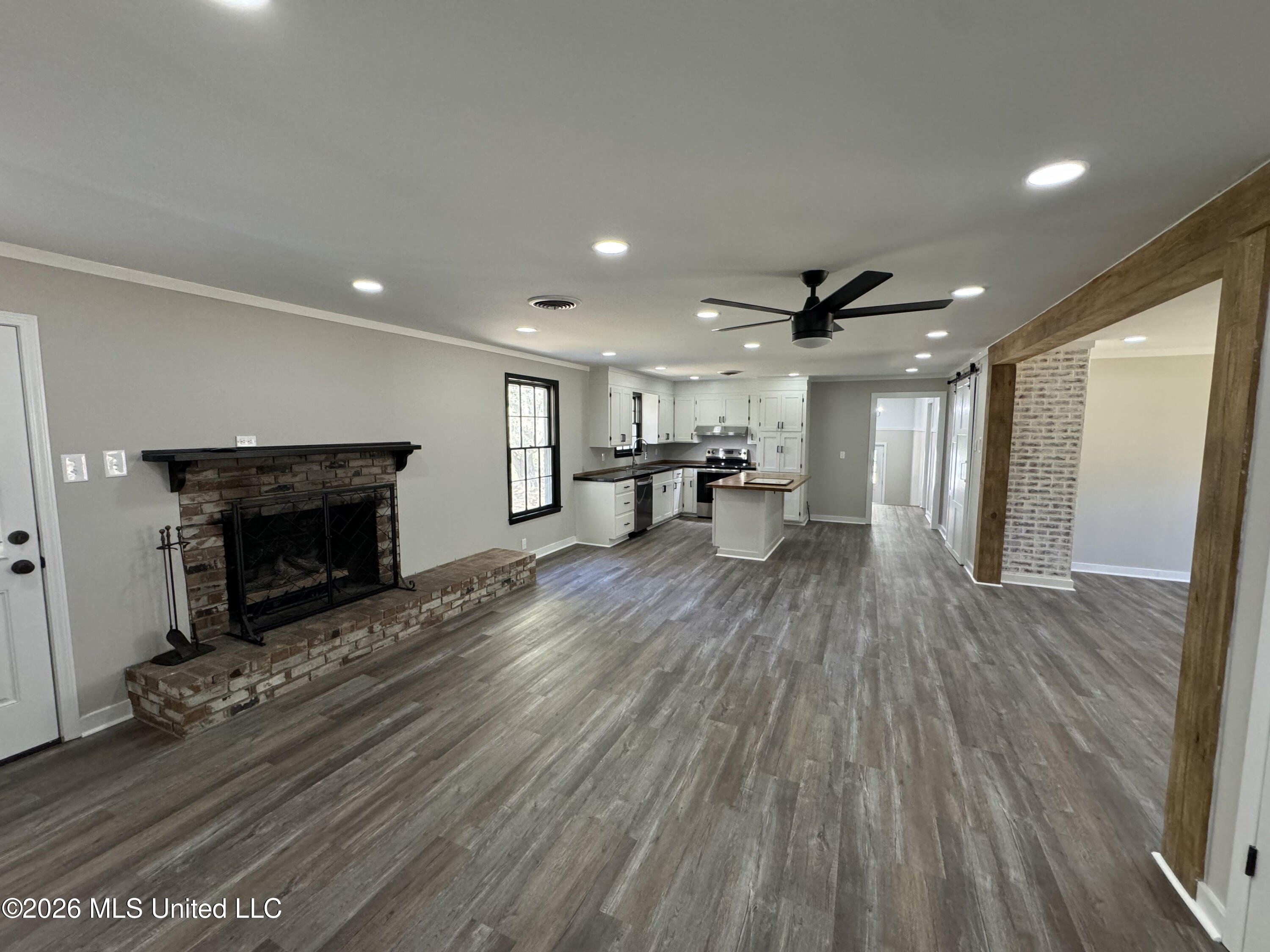 2434 Se Highway 583 Property Photo 10