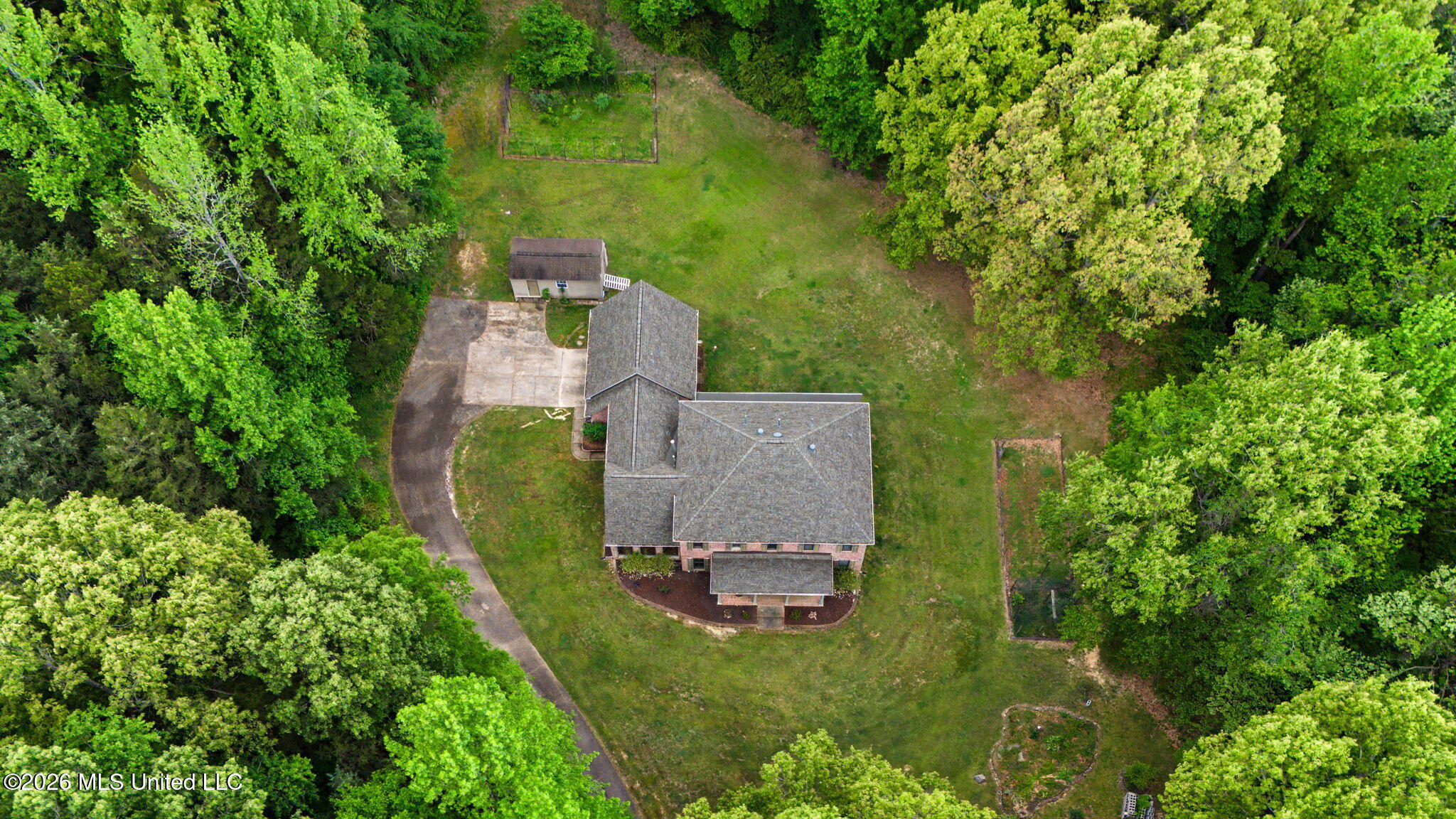 3981 Pleasant Hill Road Property Photo 2