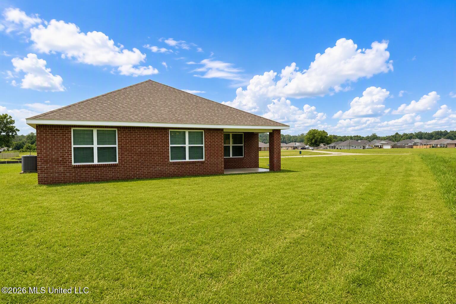 106 Strawberry Drive Property Photo 29