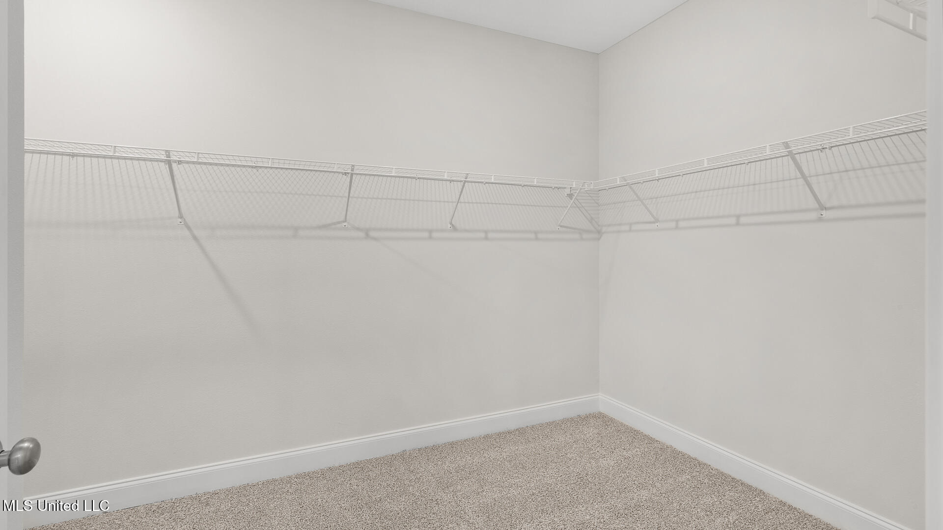16186 Blue Ridge Drive Property Photo 15