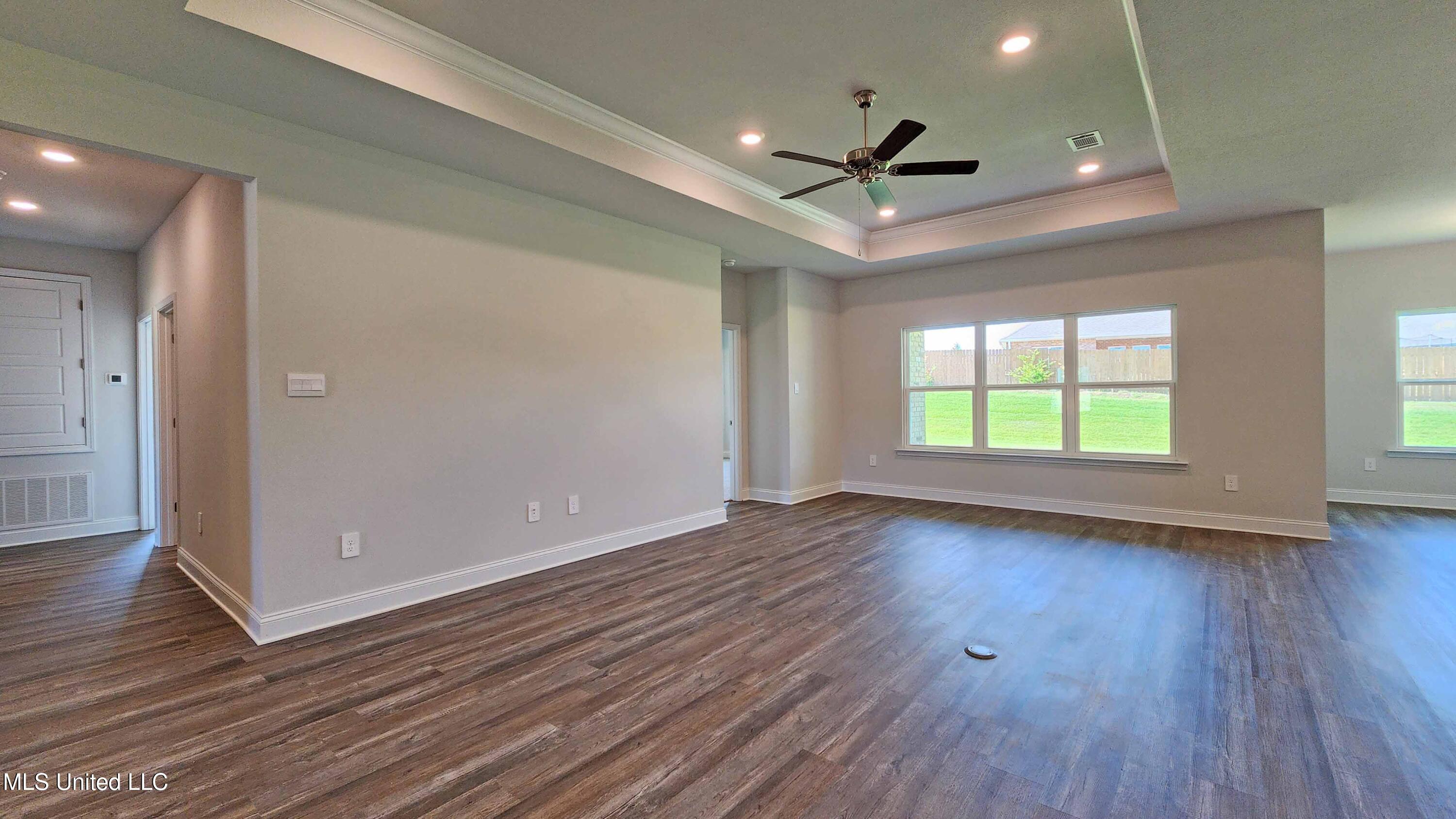 16178 Blue Ridge Drive Property Photo 7