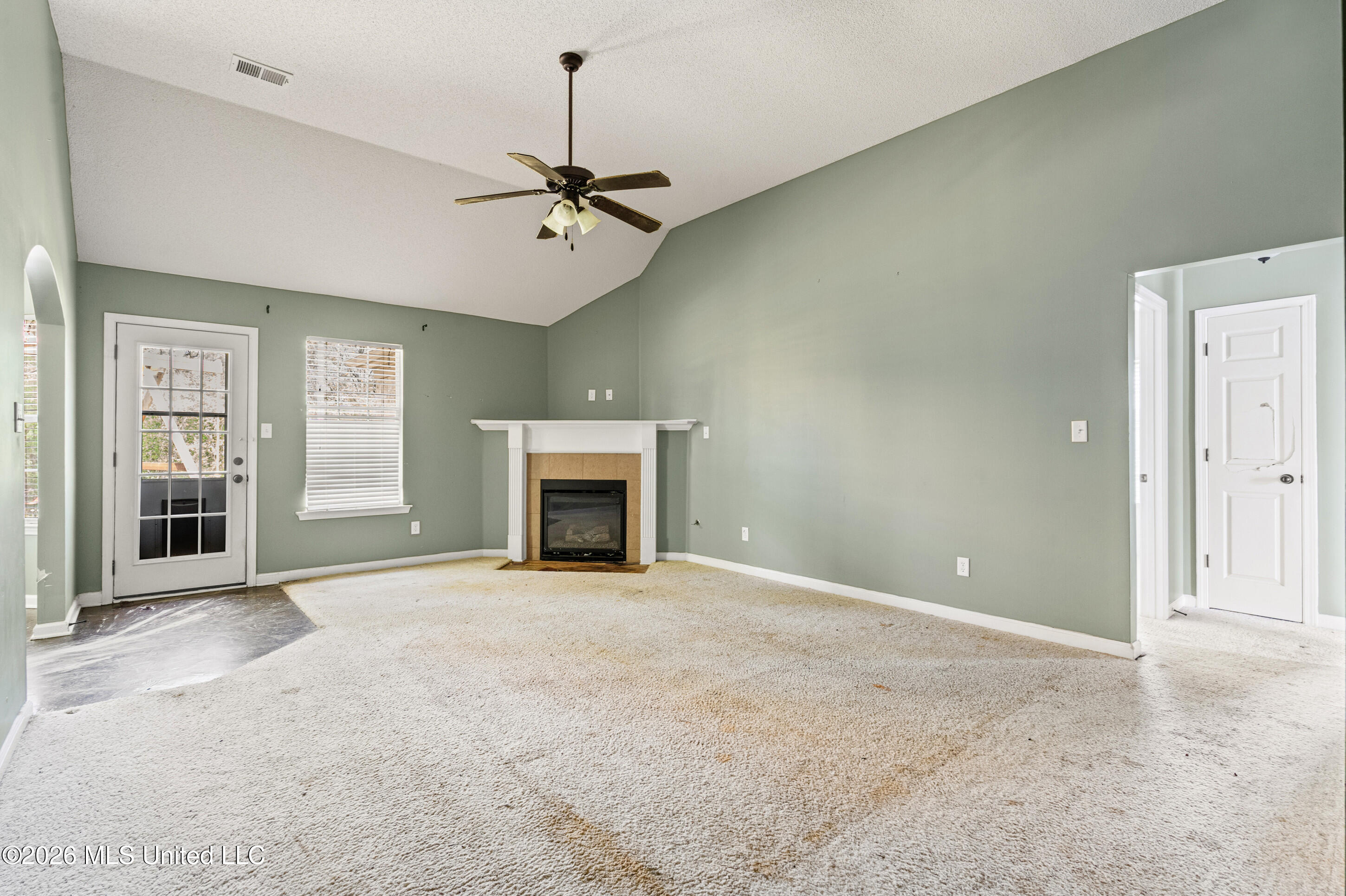 250 Vaiden Ridge Cove Property Photo 4