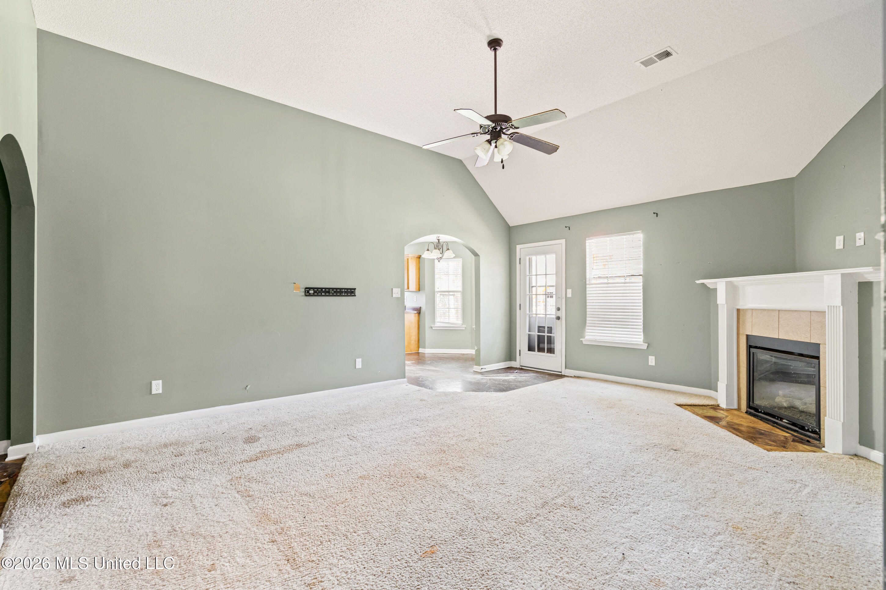 250 Vaiden Ridge Cove Property Photo 6