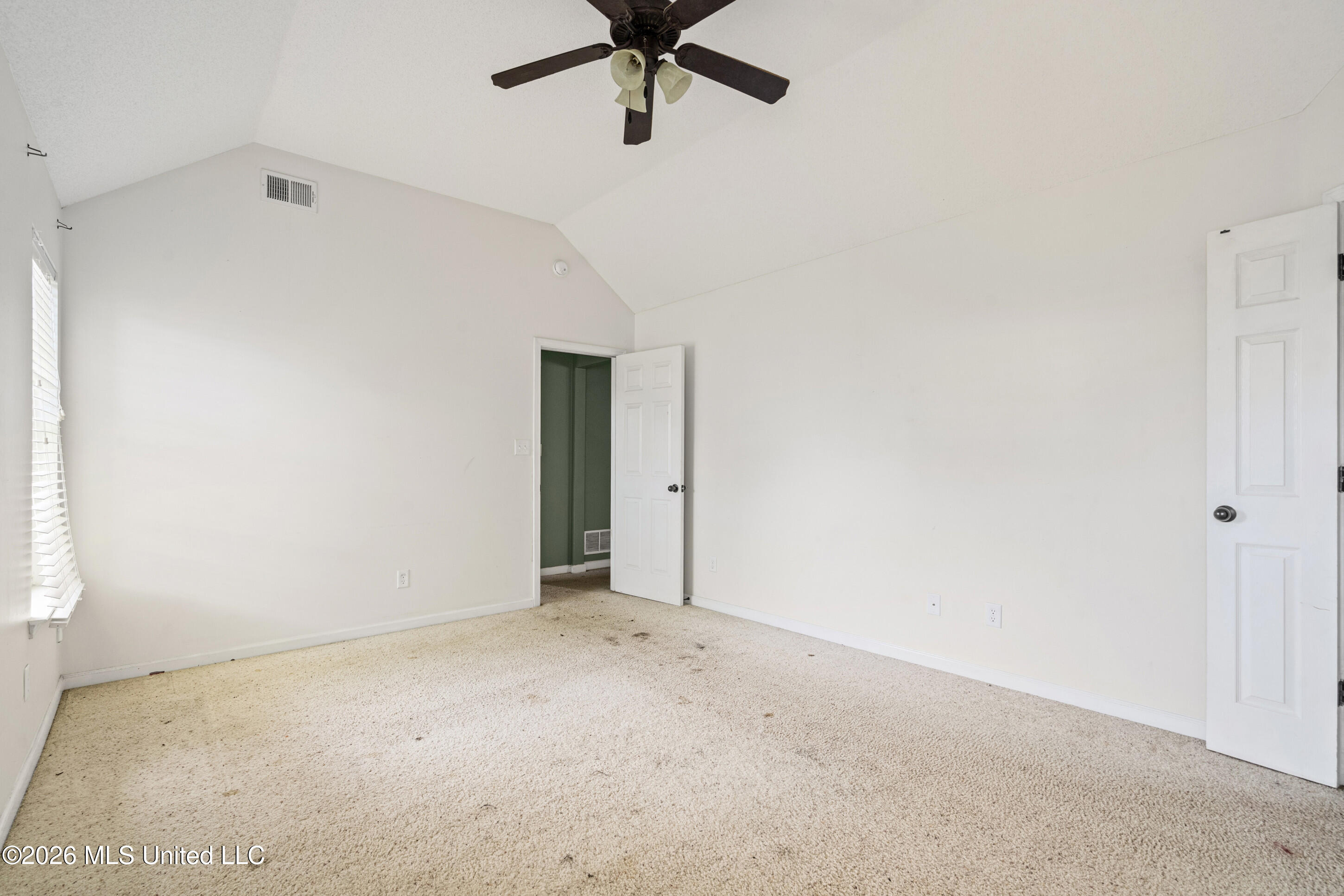 250 Vaiden Ridge Cove Property Photo 12
