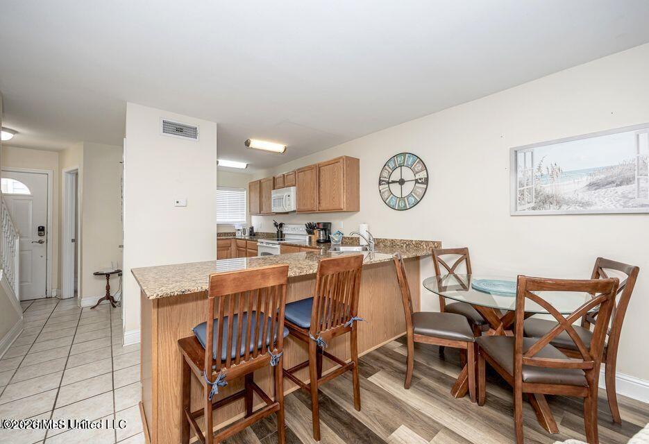 1664 Beach Boulevard Property Photo 4