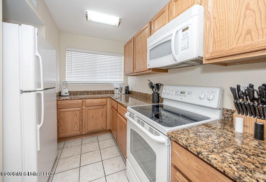 1664 Beach Boulevard Property Photo 6
