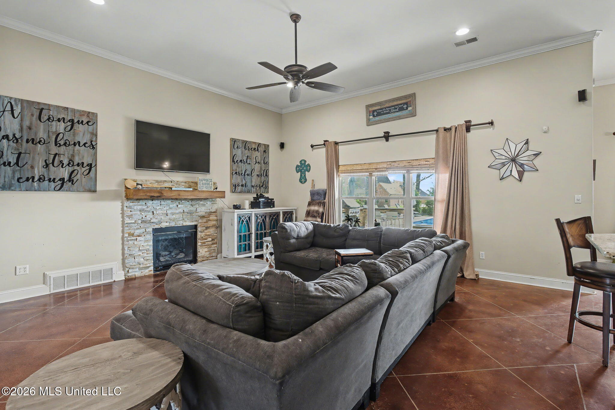 1808 Malone Road Property Photo 9