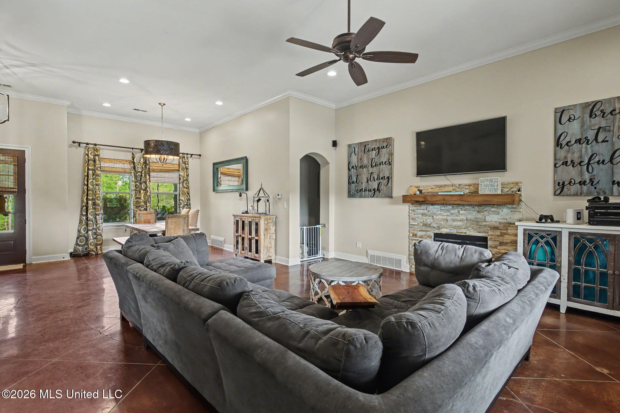 1808 Malone Road Property Photo 10