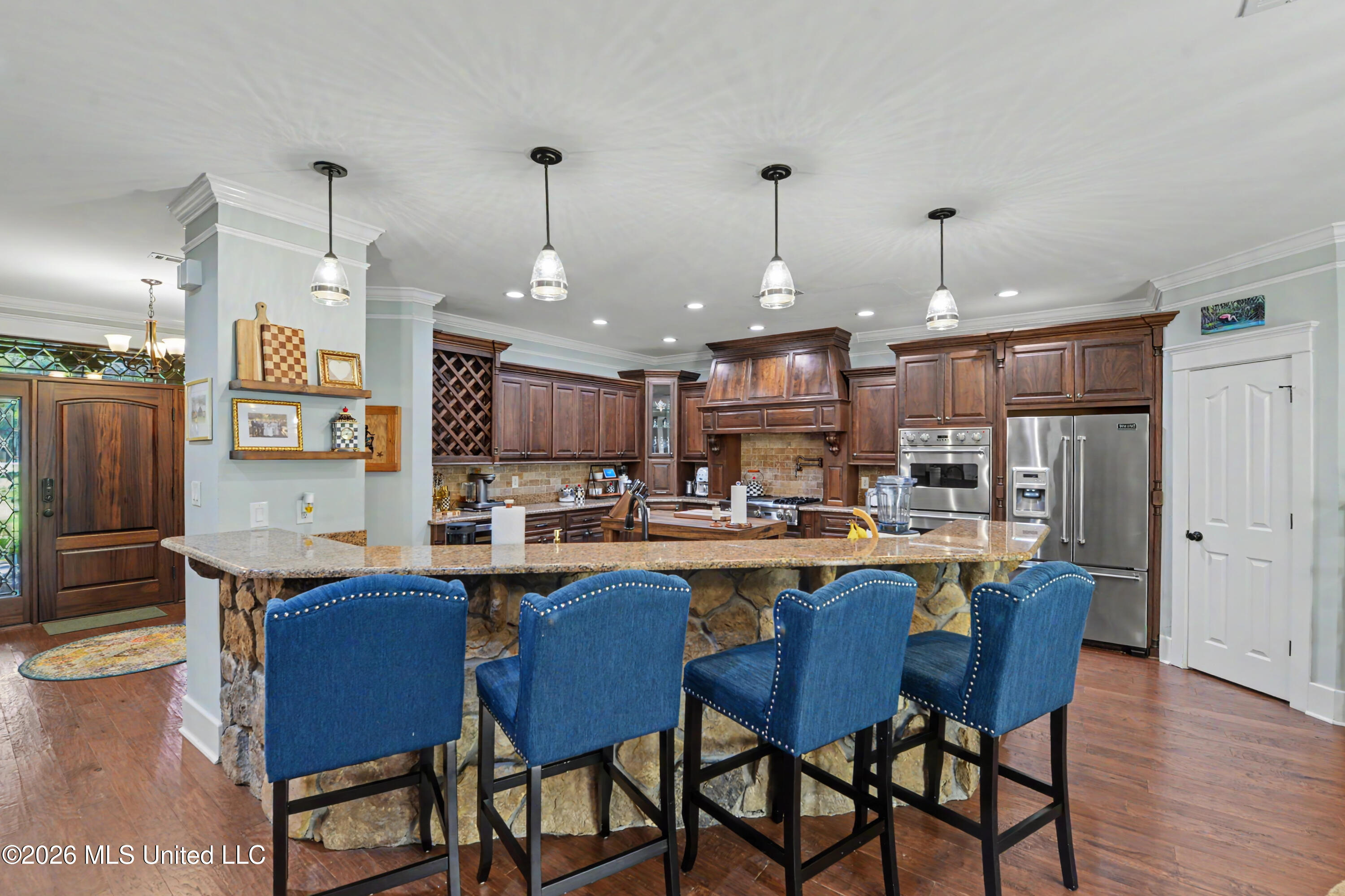 17713 Highway 613 Property Photo 8