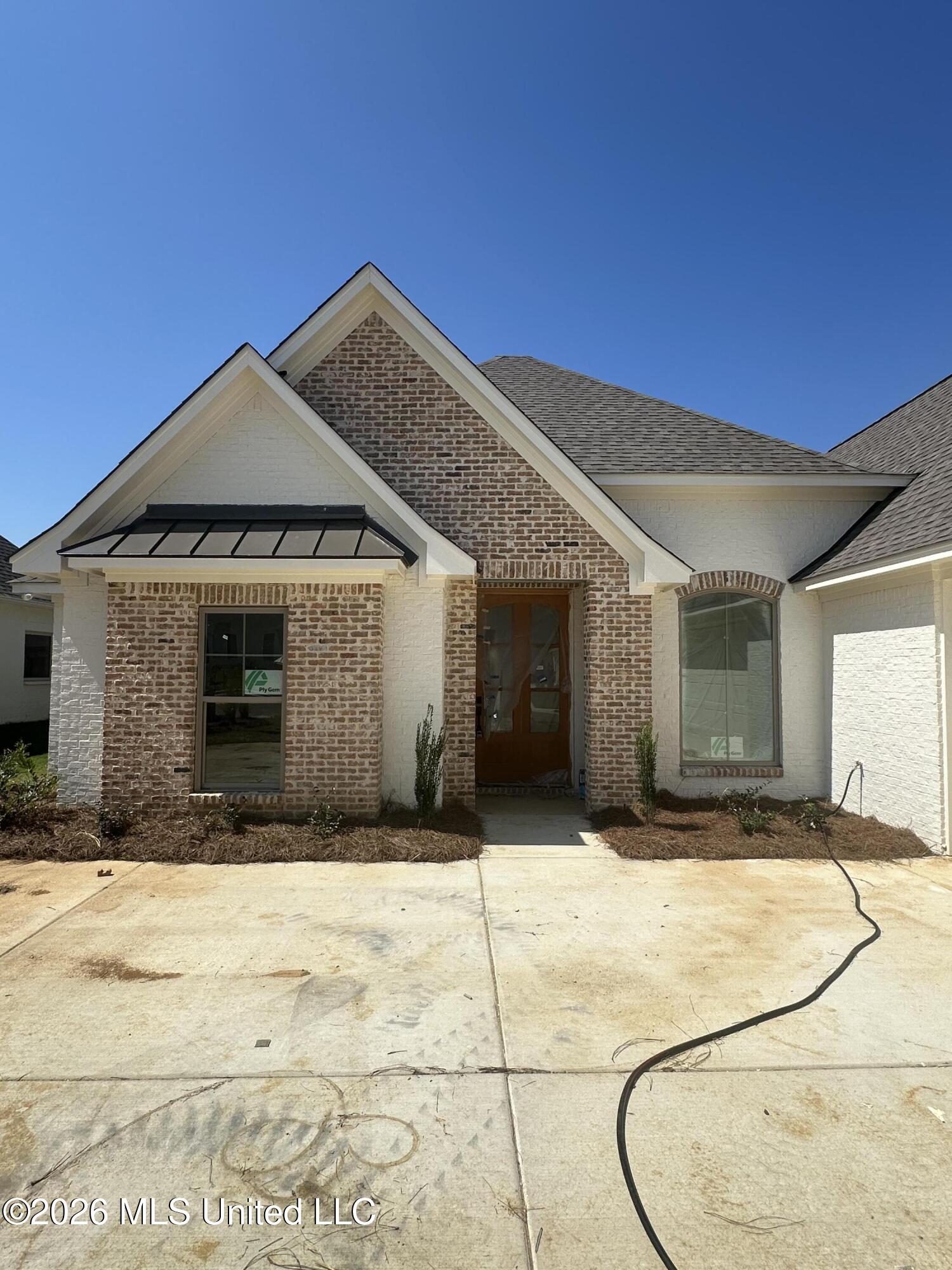 564 Lavender Way Property Photo 2