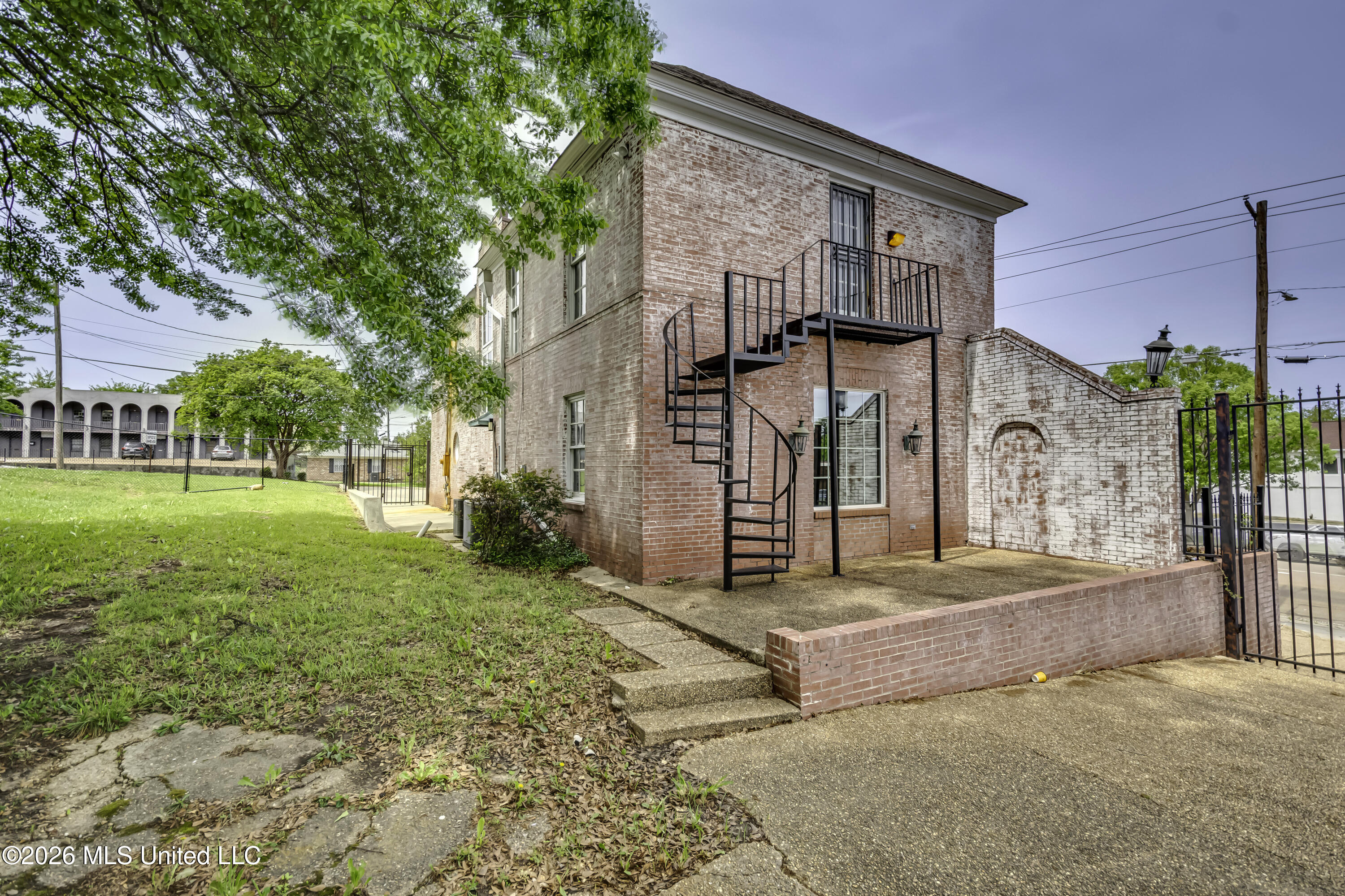 801 E Fortification Street Property Photo 49