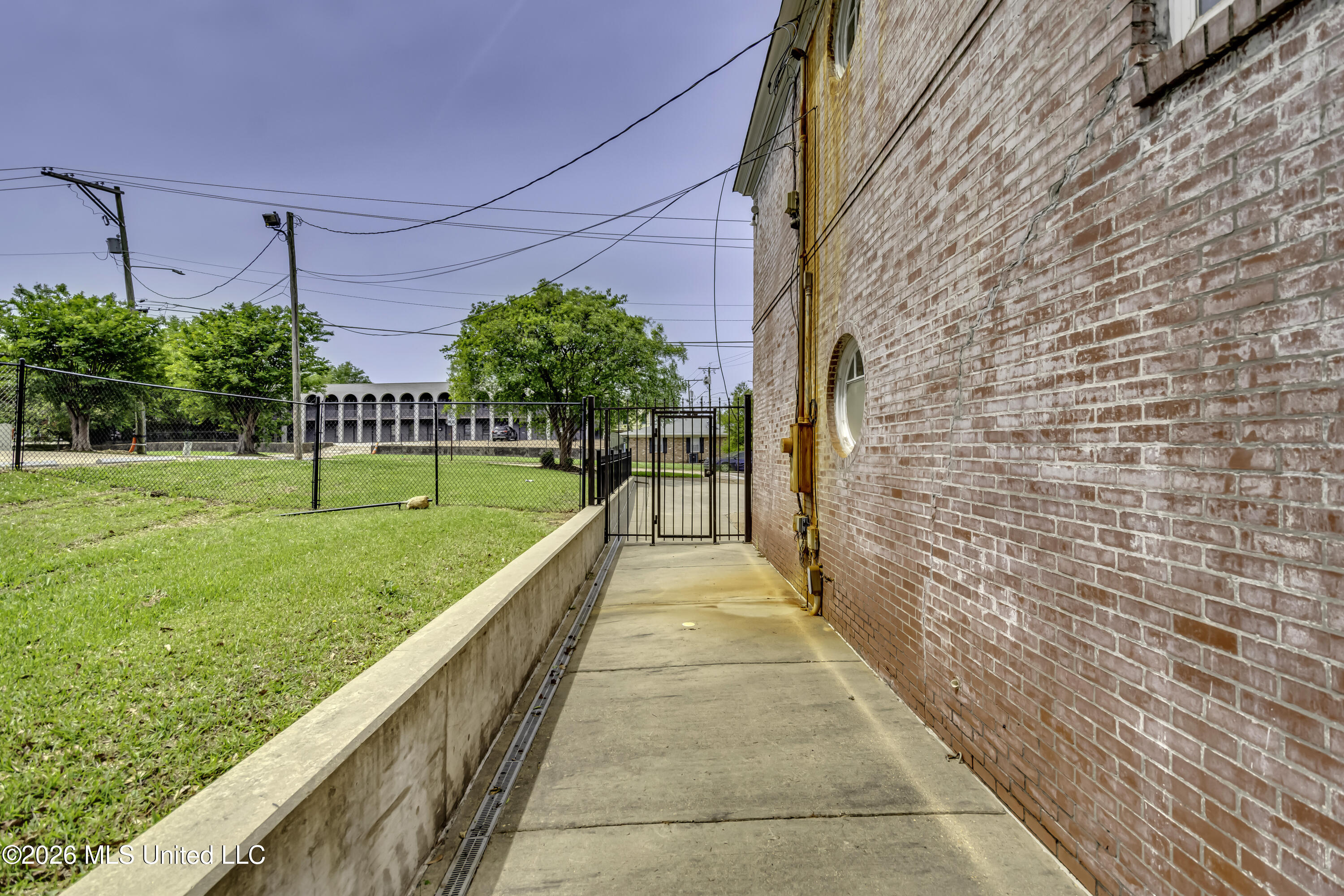 801 E Fortification Street Property Photo 60
