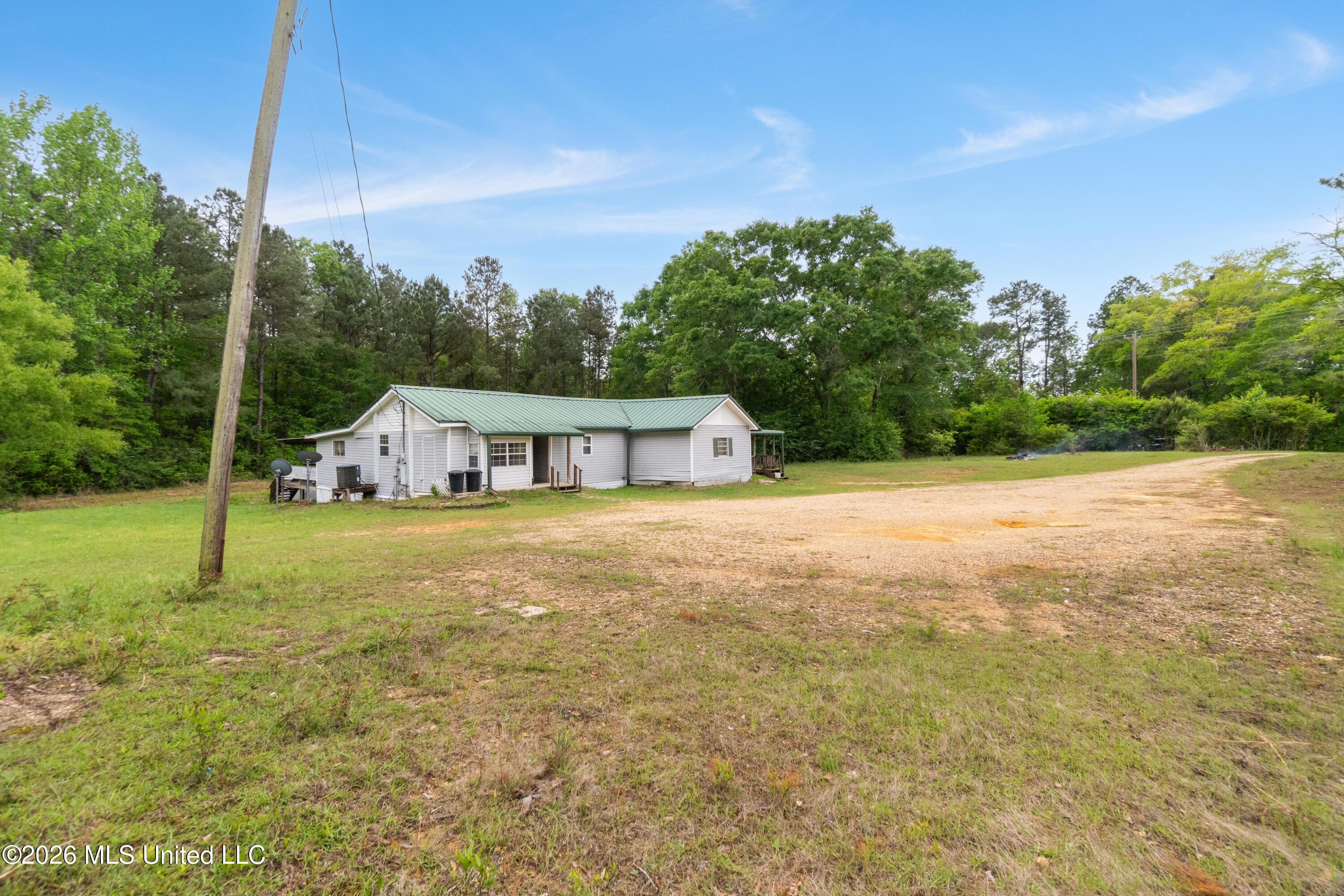 810 Osborn Moody Road Property Photo 3