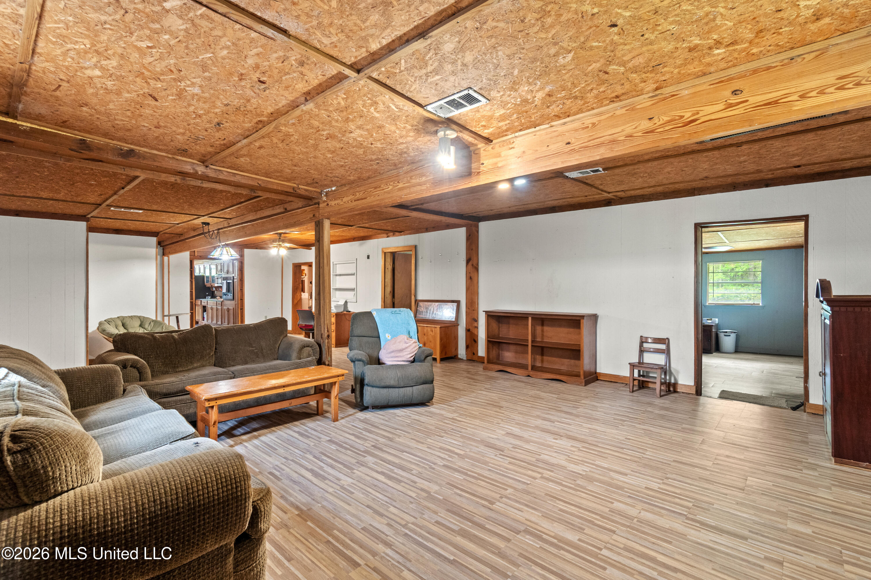 810 Osborn Moody Road Property Photo 11