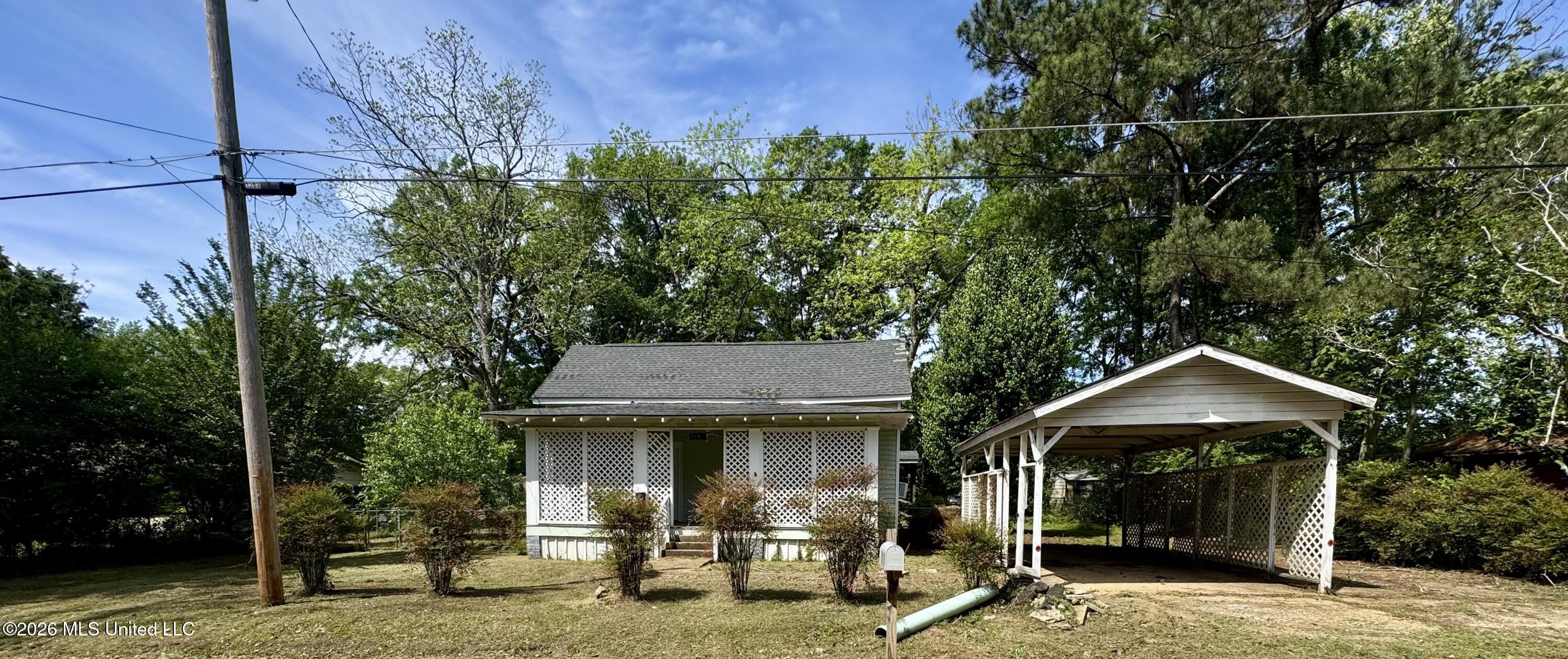 1208 Harper Street Property Photo 1