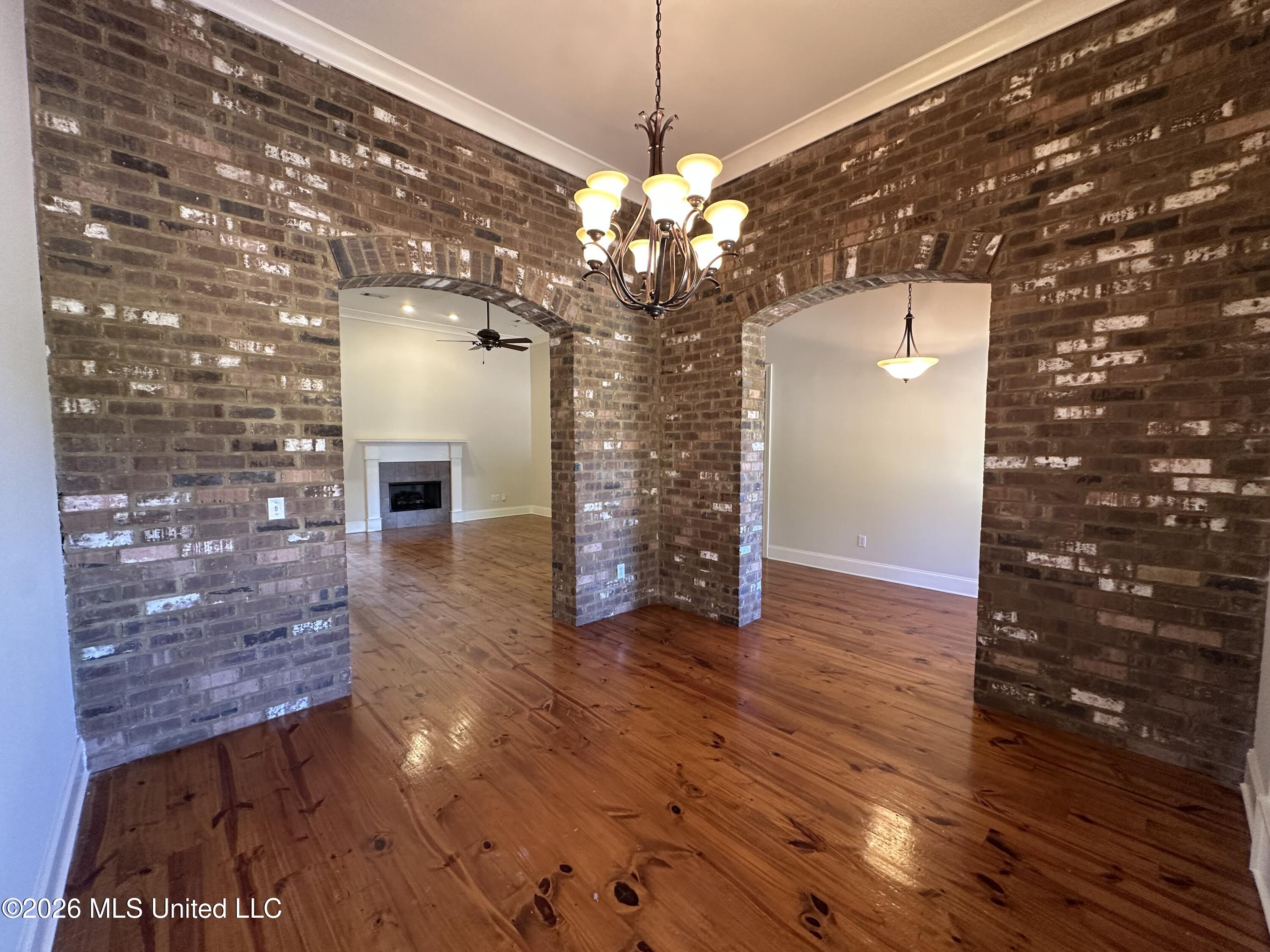 122 Weldon Drive Property Photo 5
