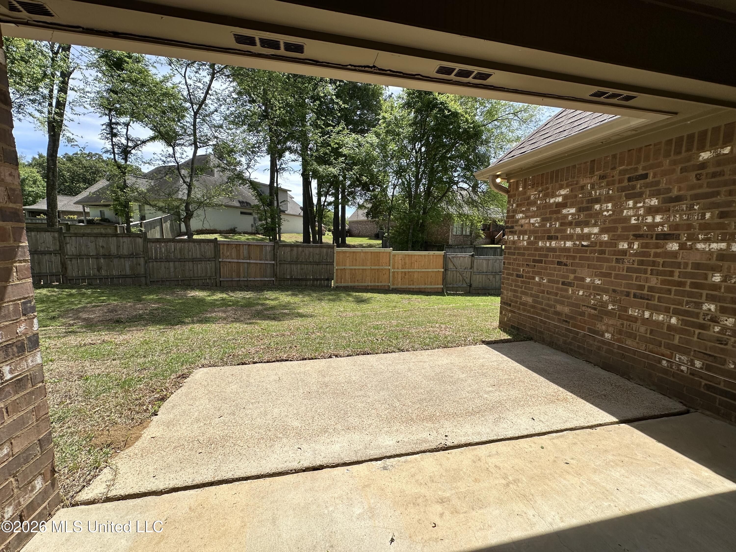 122 Weldon Drive Property Photo 24