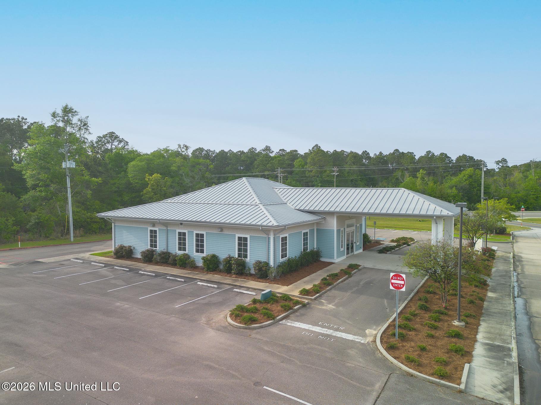 14213 Cook Road Property Photo 10