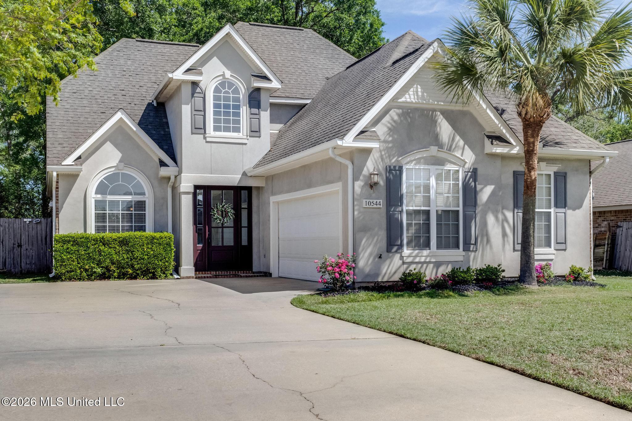 10544 Roundhill Drive Property Photo 32