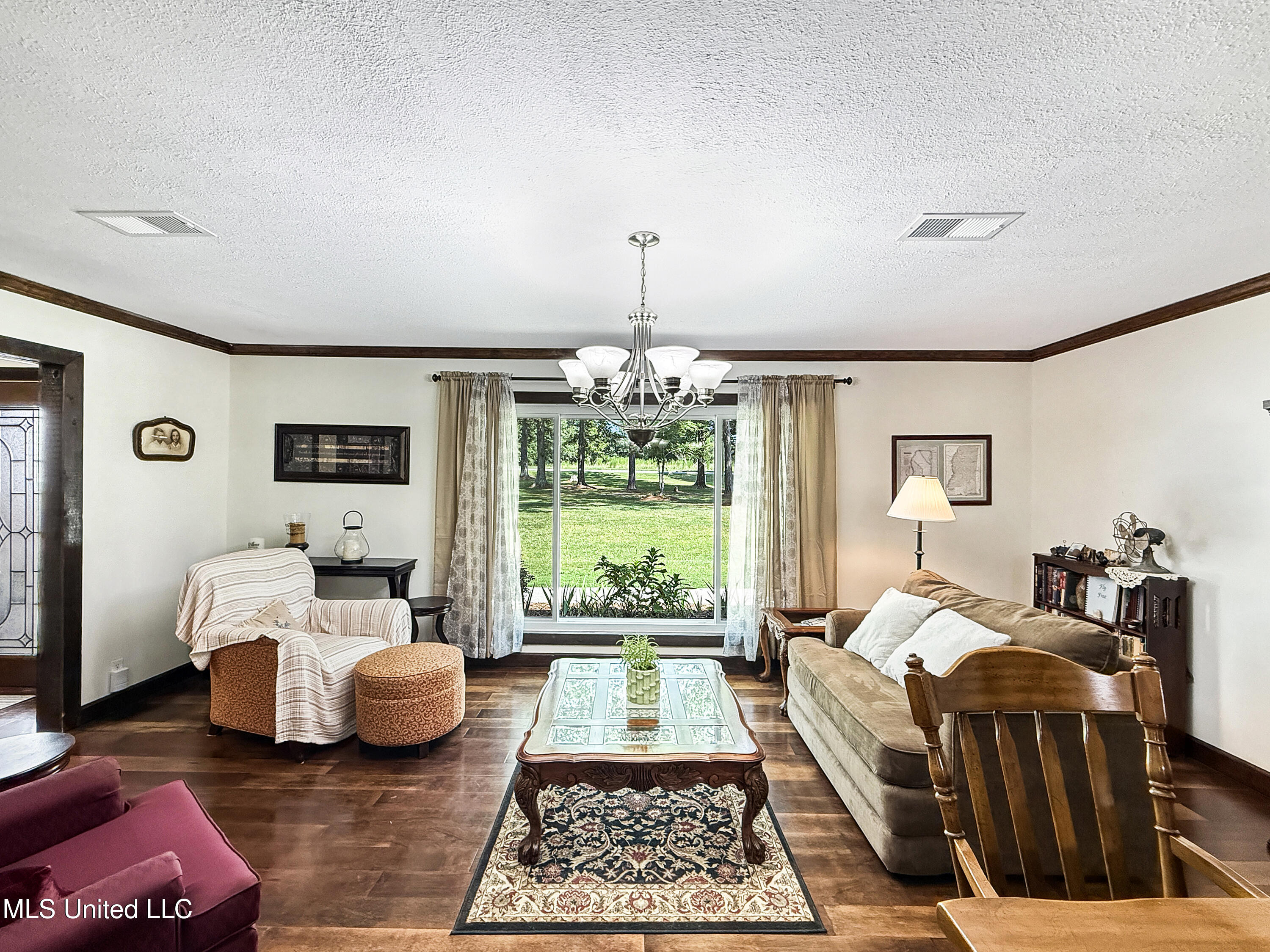 587 Shivers Road Property Photo 4