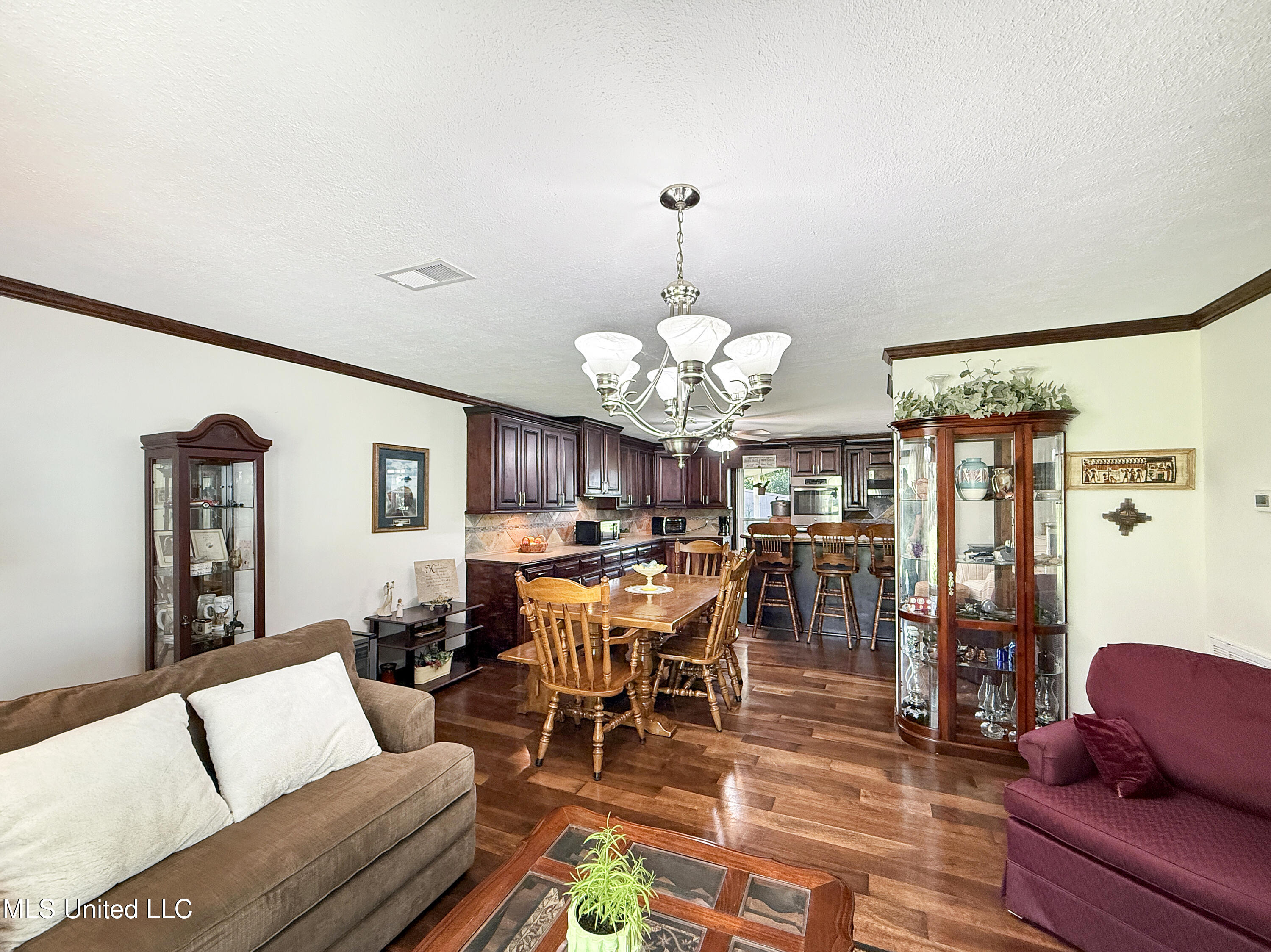 587 Shivers Road Property Photo 6