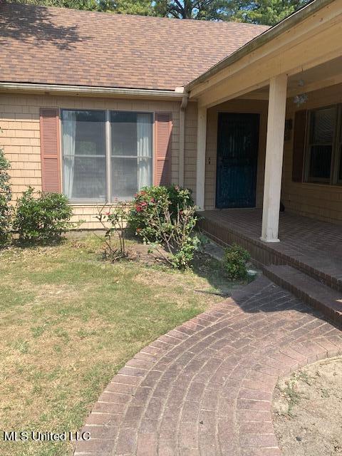 719 Cypress Creek Property Photo 2
